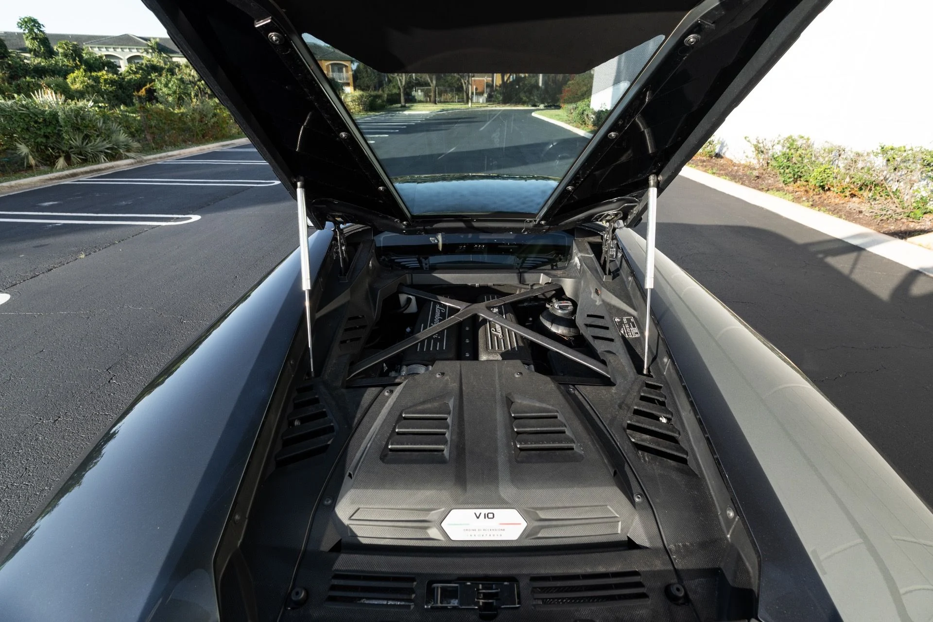 mph057_1421648962_Used_2020_Lamborghini_Huracan_EVO_1769630384_1763ef064a