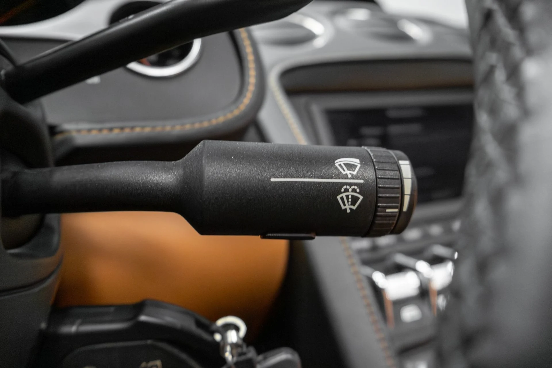 mph057_1458083472_Used_2010_Lamborghini_Gallardo_LP_560_4_Spyder_1766547982_eb1d4f03a8