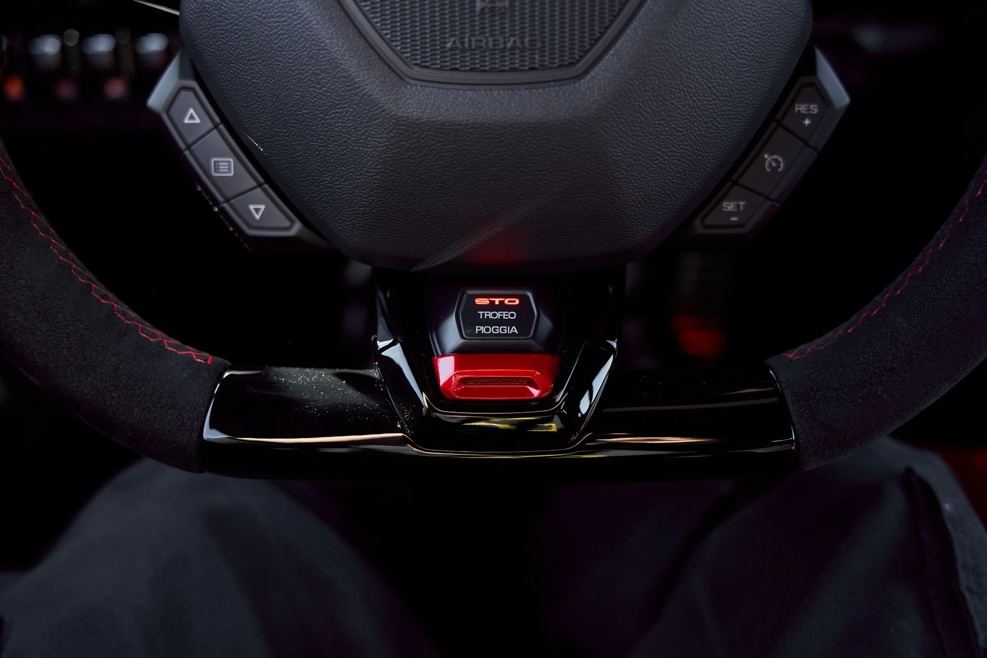 mph057_1483209390_Used_2024_Lamborghini_Huracan_STO_1768271469_5db63c8f8b