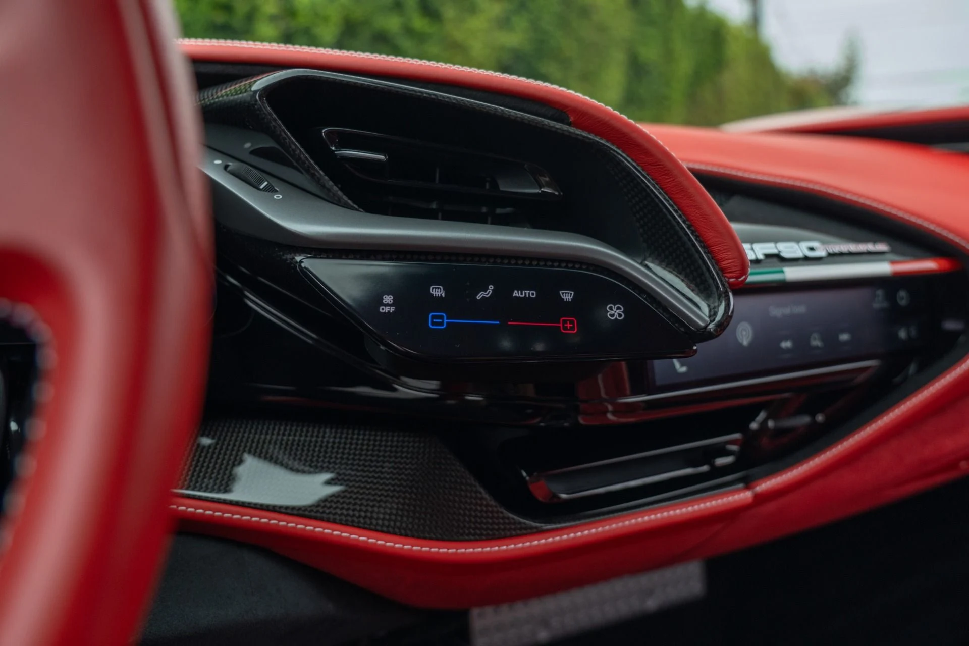 mph057_1520594460_Used_2022_Ferrari_SF_90_Stradale_1759959382_7f58443348