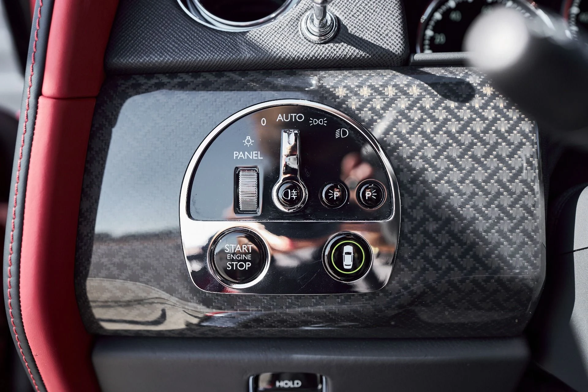 mph057_154040711_Used_2022_Rolls_Royce_Cullinan_Black_Badge_1764038803_0f513d4e9b