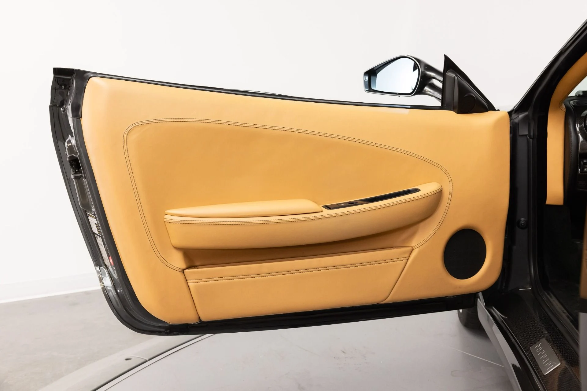 mph057_1552450274_Used_2005_Ferrari_F430_F1_Spider_1789063180_77348832e8
