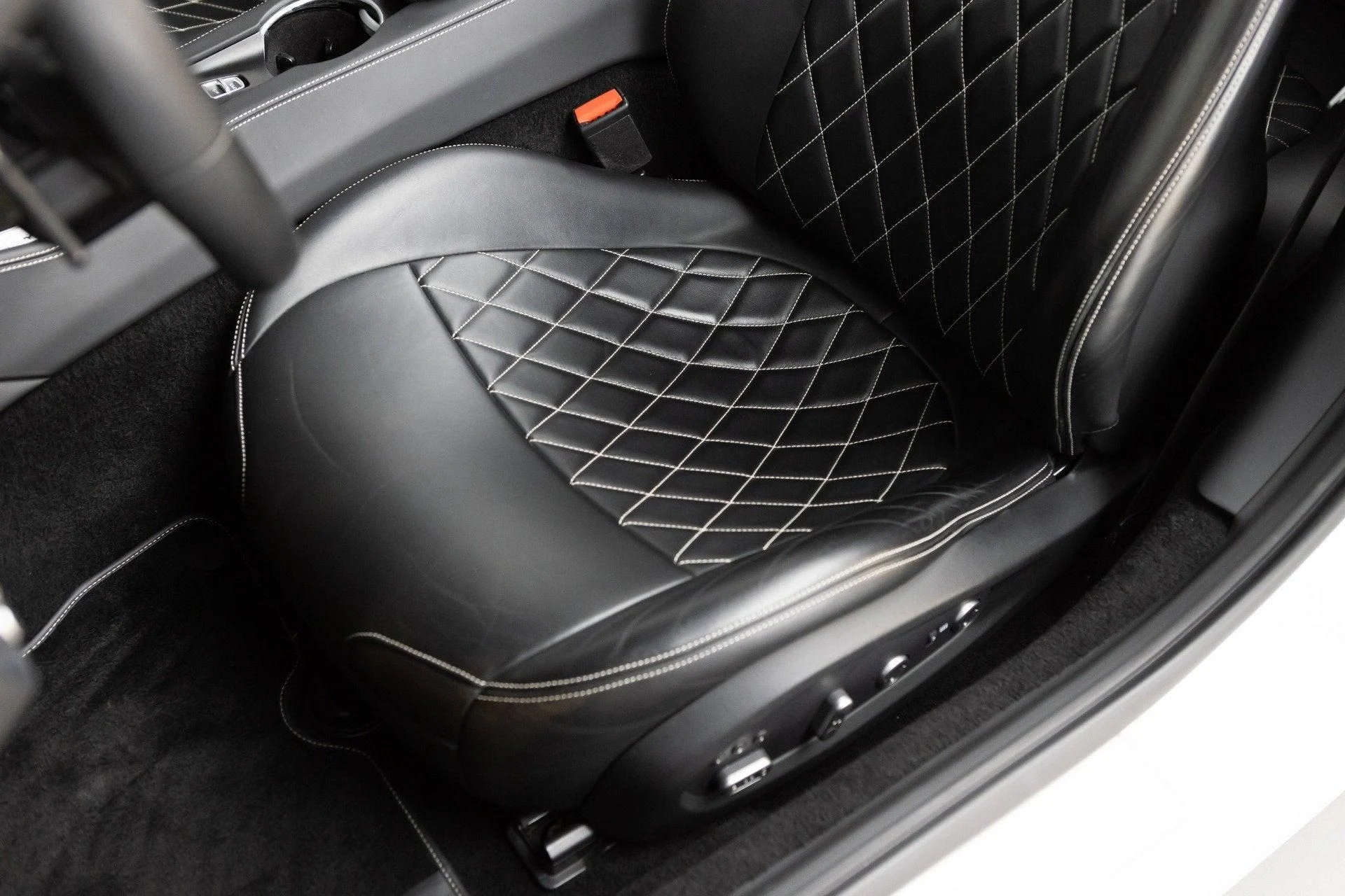 mph057_156203388_Used_2016_Ferrari_California_T_1777368233_dd8bd27496