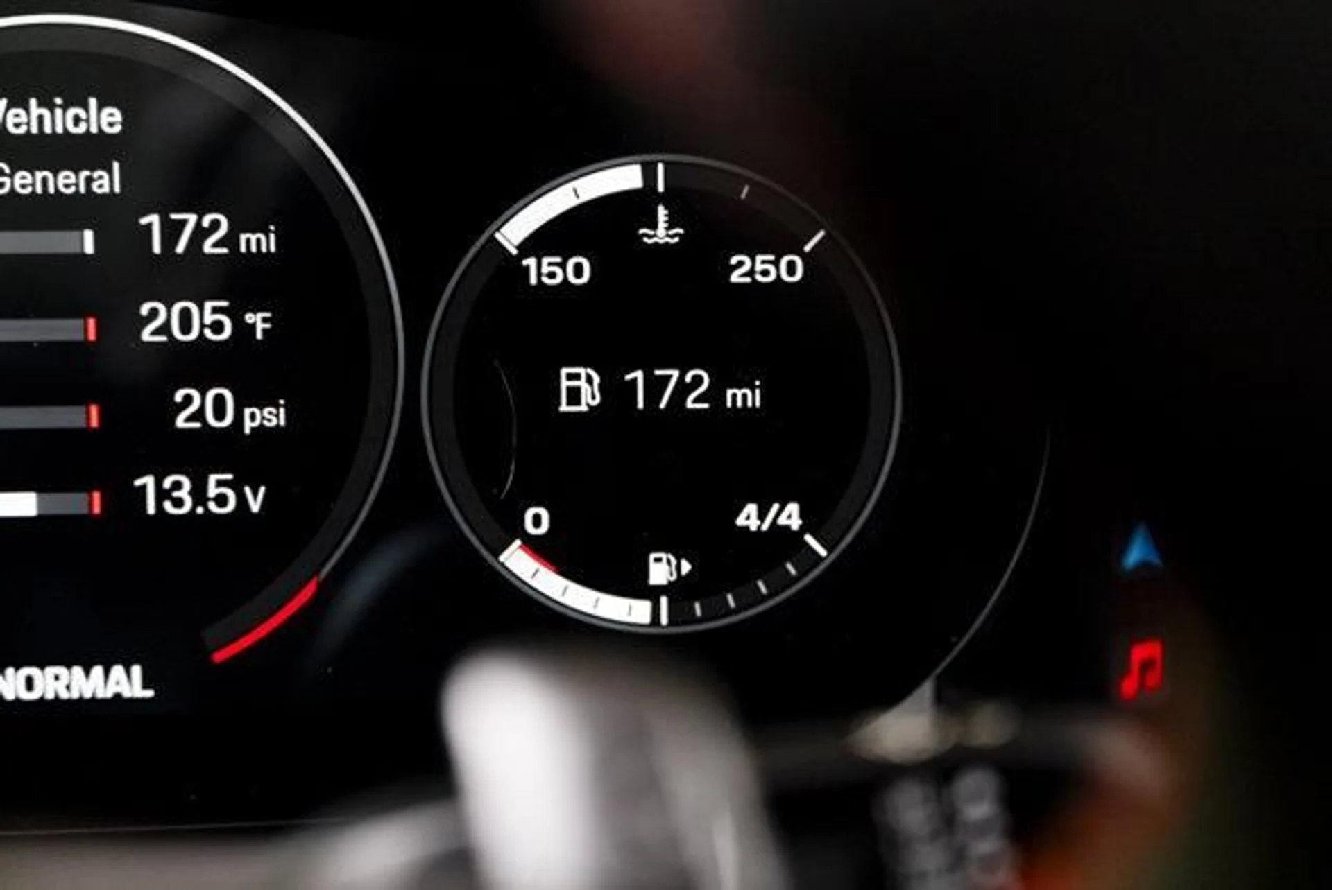 mph057_1585993403_BA_Zs3_A_Ug_Zw_Wd_UKM_Xs_H7_F_Fp0_Q_Kto_cb3de6b553