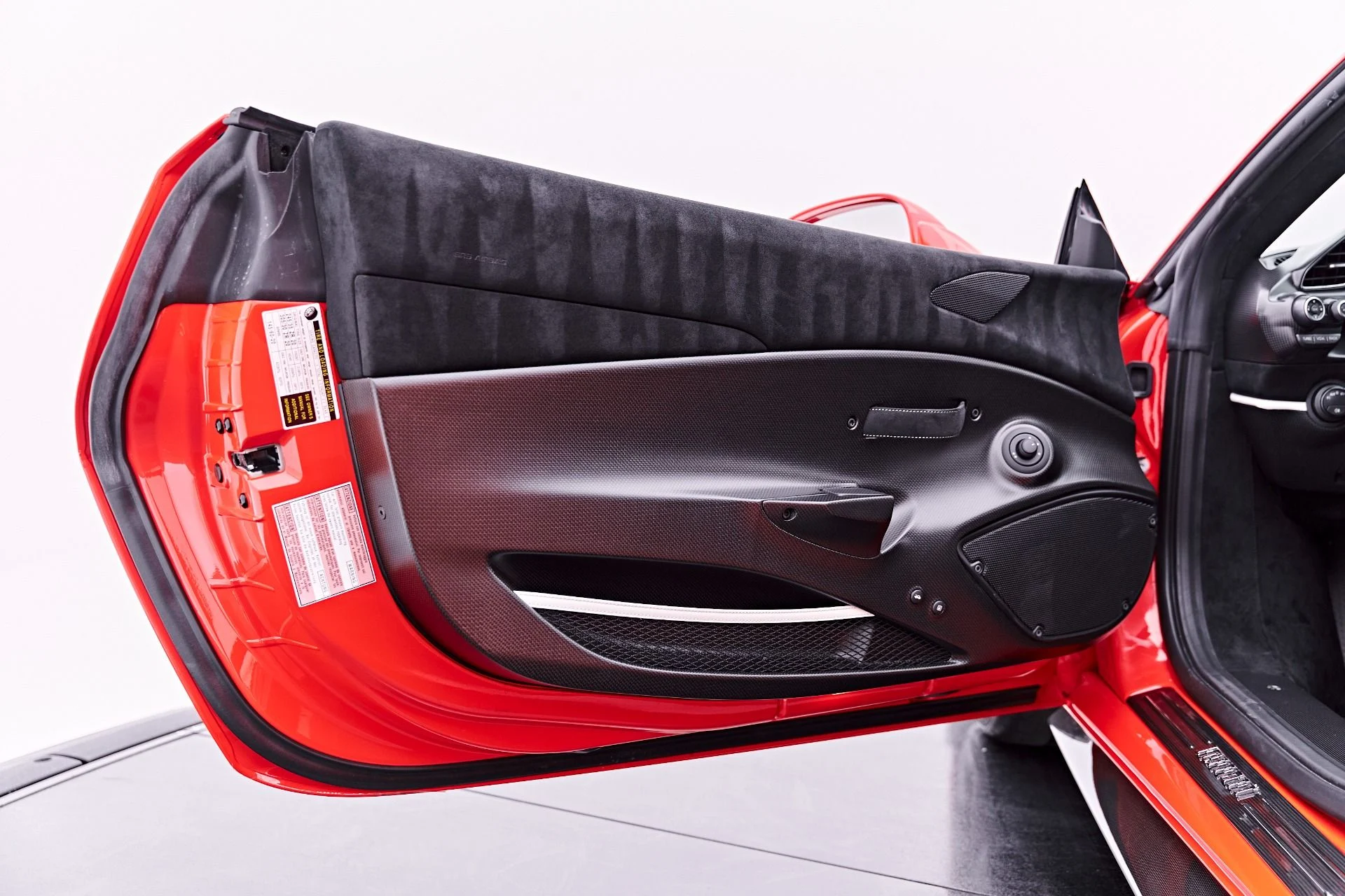 mph057_1597621204_Used_2020_Ferrari_488_Pista_Base_1785808865_d48036e085