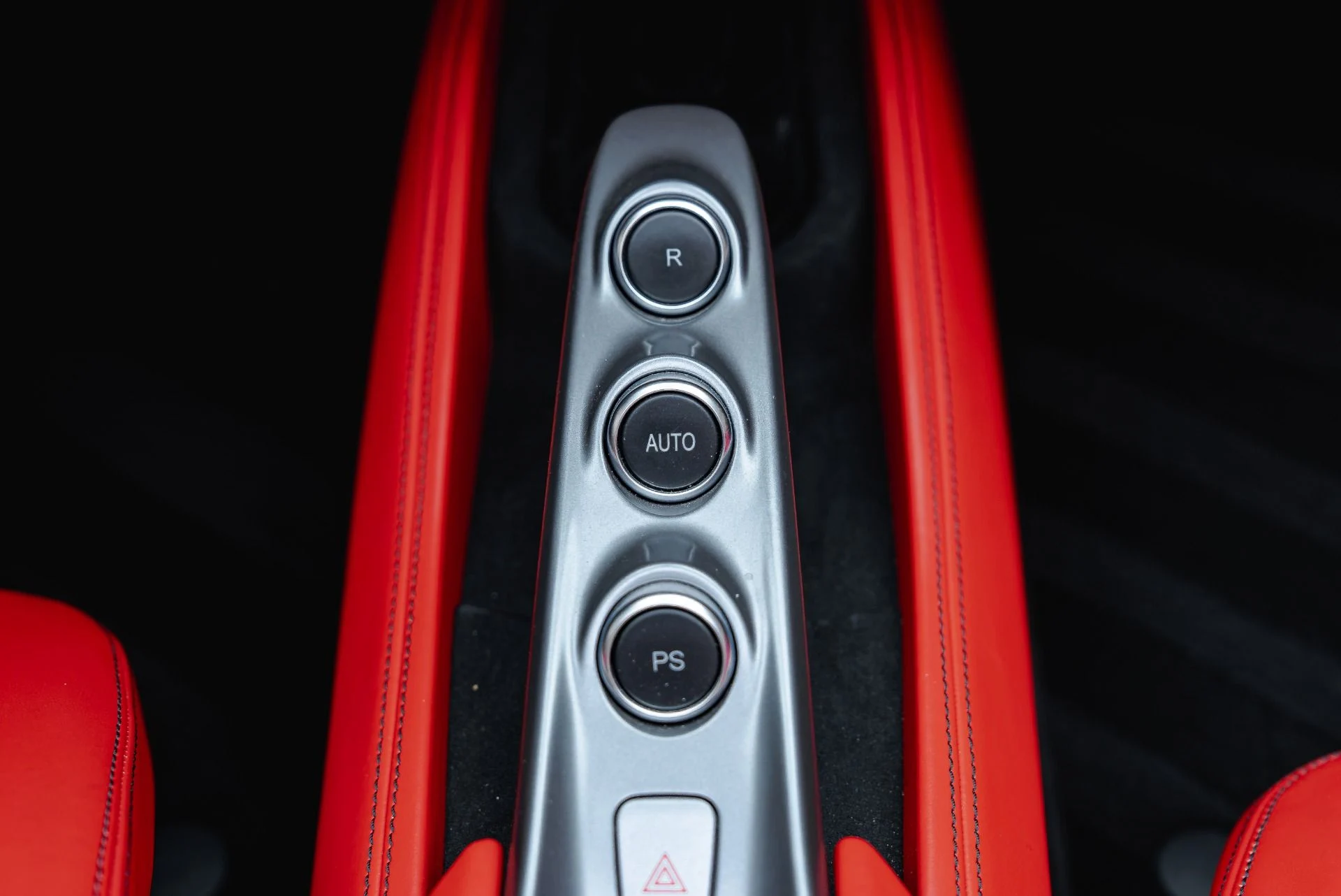 mph057_1628797217_Used_2022_Ferrari_F8_Spider_1788281701_16143e0715