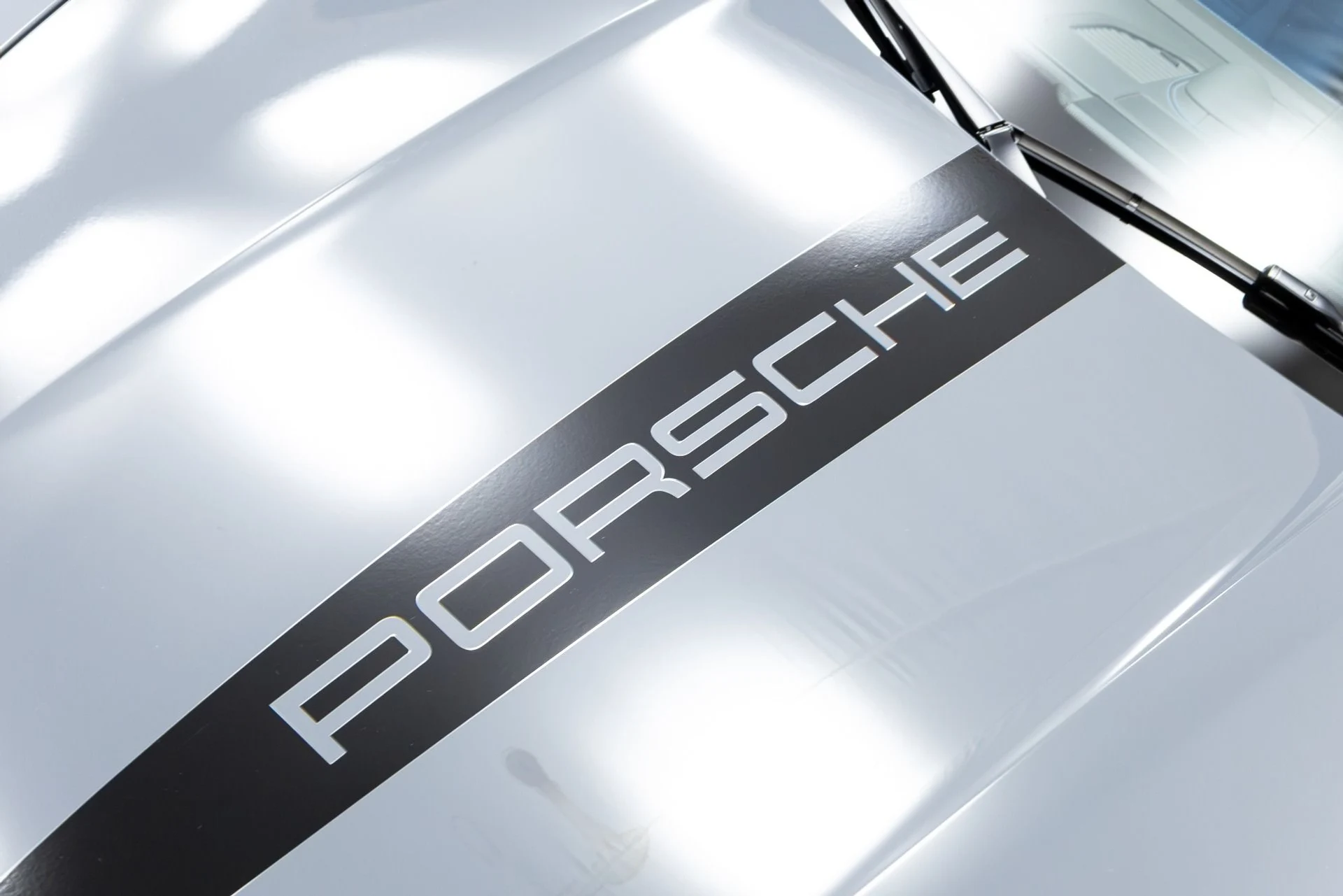 mph057_163891734_Used_2024_Porsche_911_1782576081_e23ae957d9