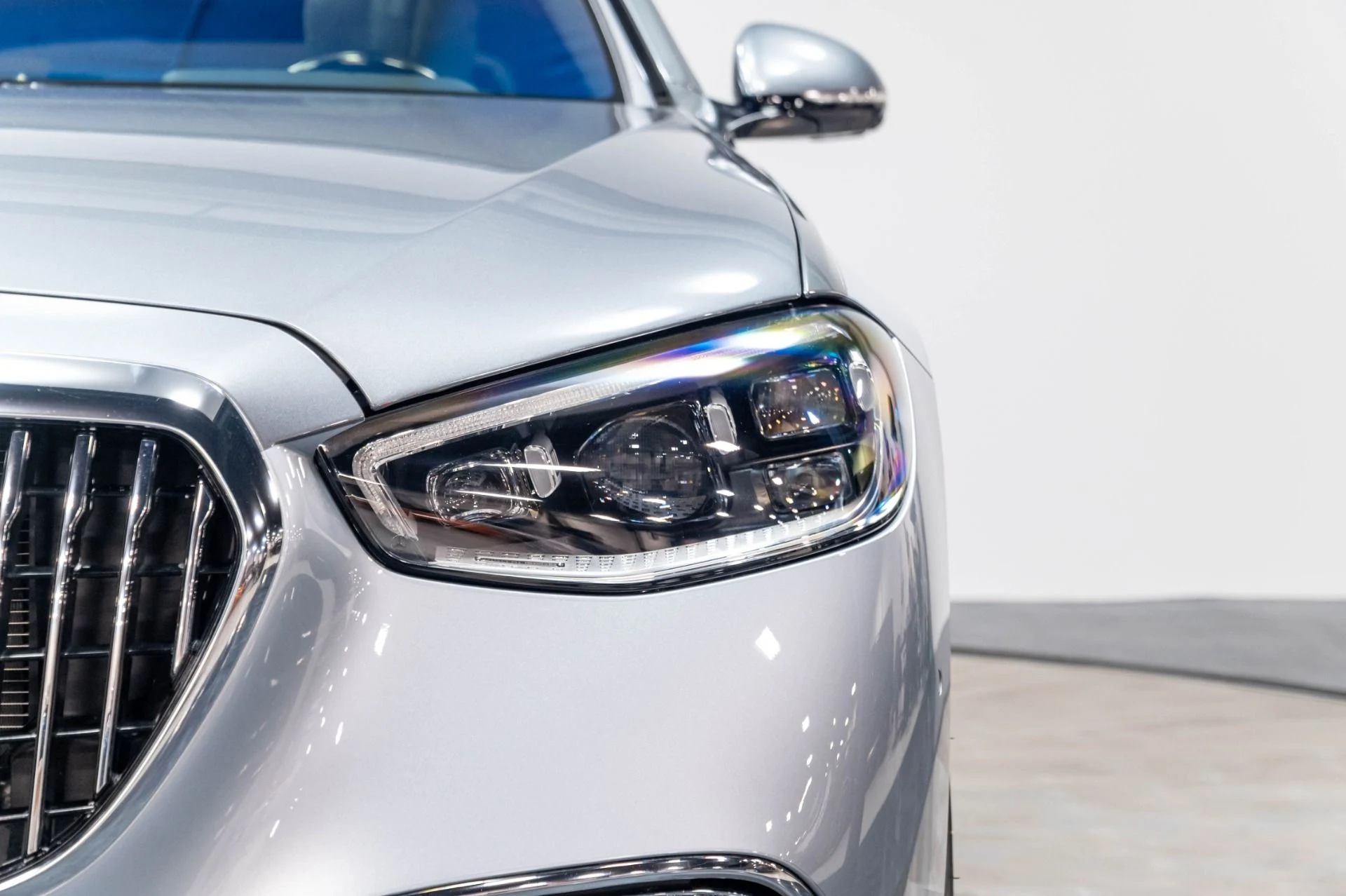 mph057_1651043270_Used_2024_Mercedes_Benz_S_Class_Maybach_S_680_4_MATIC_1777501614_ad67878570