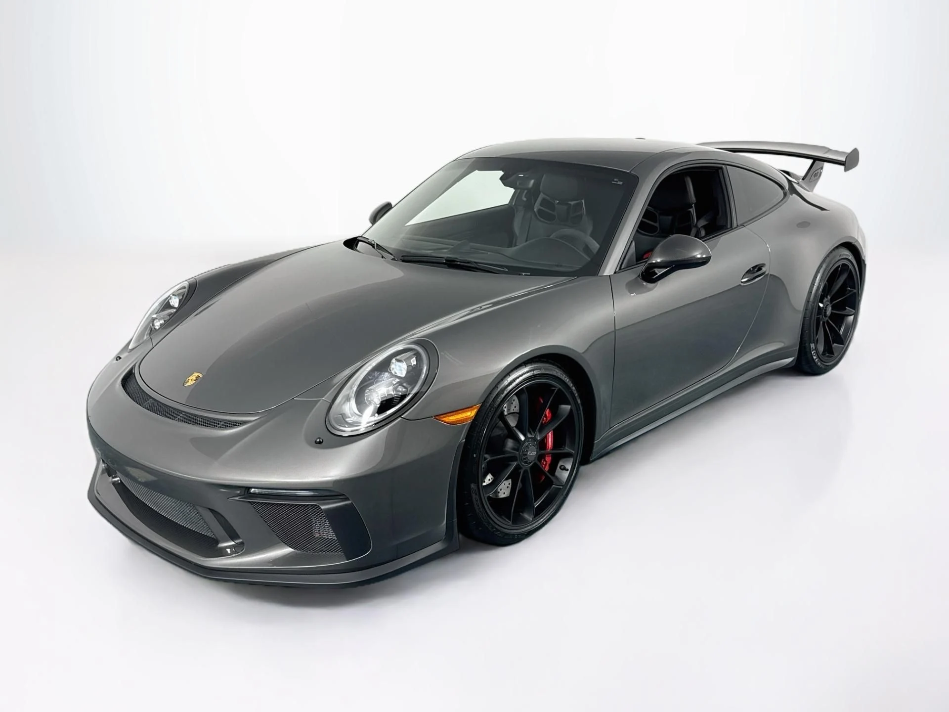 mph057_1713130091_Used_2019_Porsche_911_GT_3_1786138129_834d834ba3