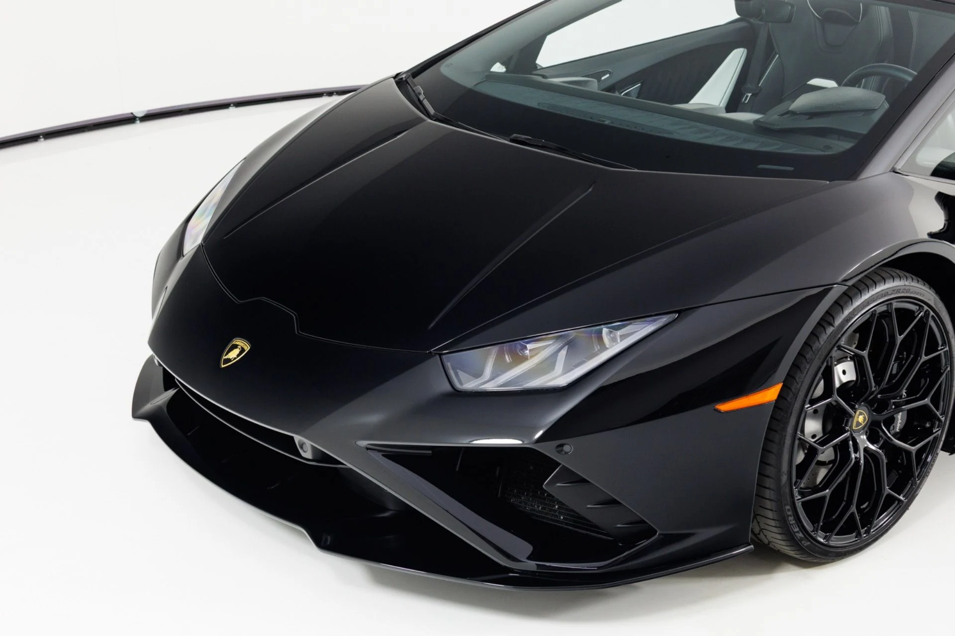 mph057_1732078506_Used_2021_Lamborghini_Huracan_EVO_1784066654_3a336a4ec4