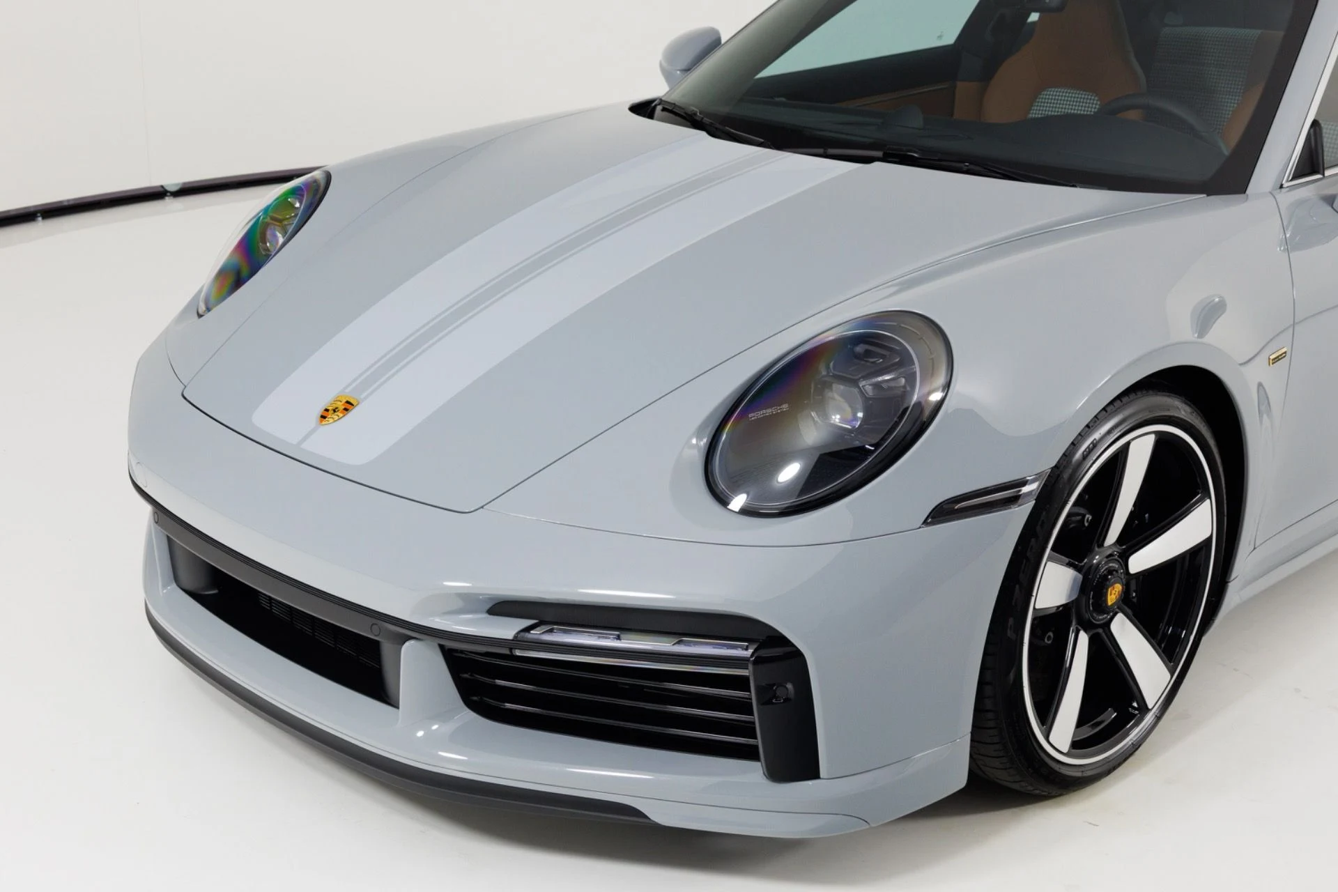 mph057_1764767048_Used_2023_Porsche_911_Sport_Classic_1775497654_9ba7c25079