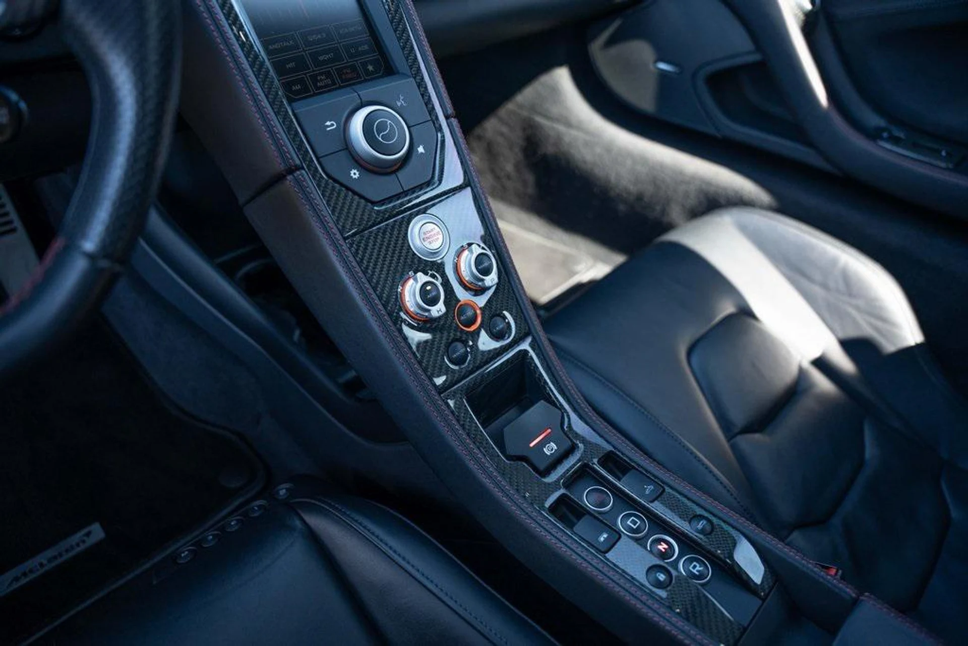 mph057_1795851247_4r4_Bm_K2_Il_J9_Ex_M4_ZY_Bg_Aa9_EEWAM_8c8d9840ee