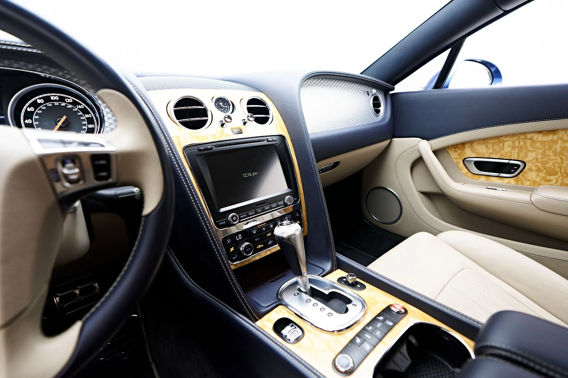 mph057_181812186_Used_2015_Bentley_Continental_GT_V8_S_1756433039_b2a6f02d69
