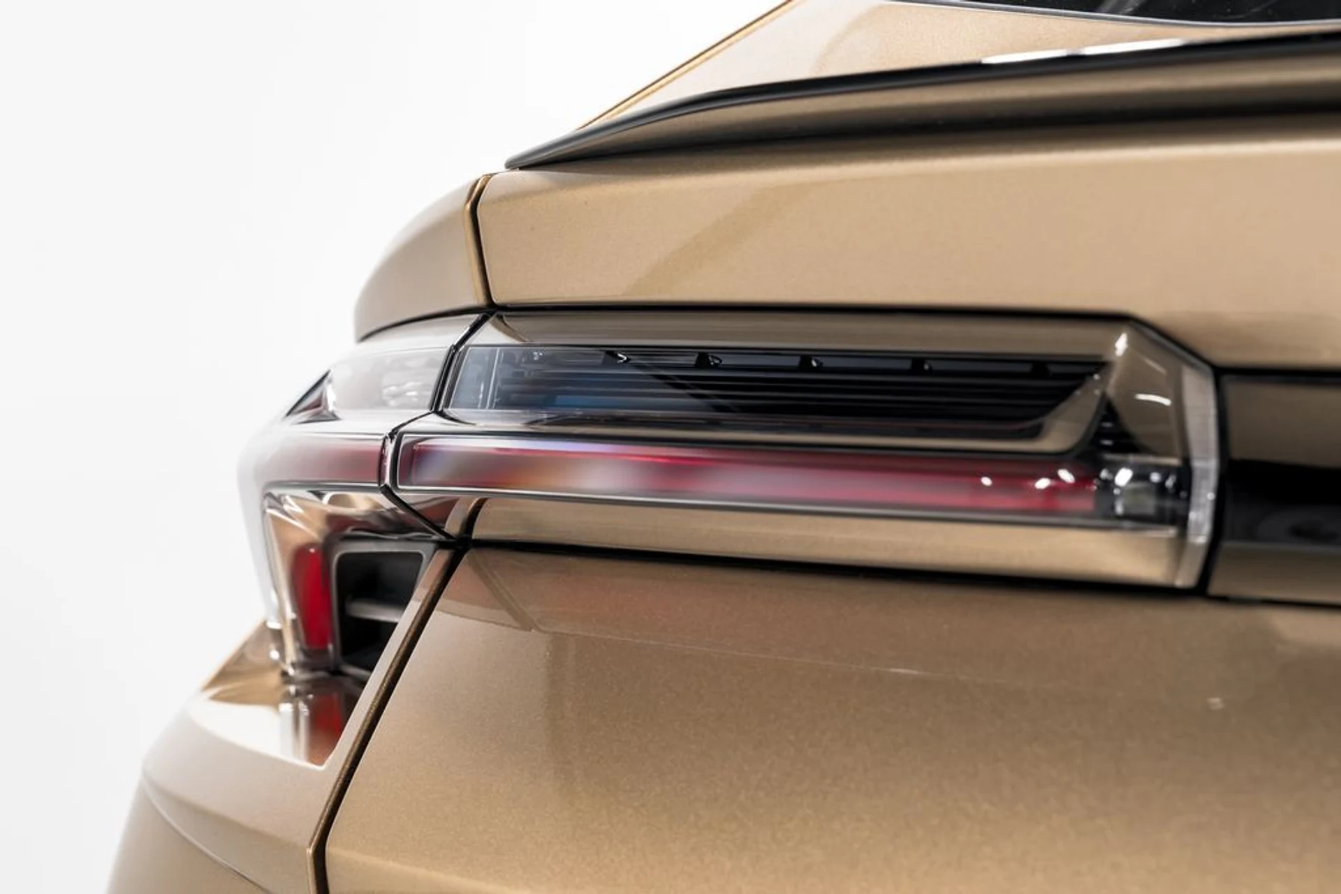 mph057_1826642206_3f44bfcd5613a197e329db1c97079cedx_9cd6fdc847