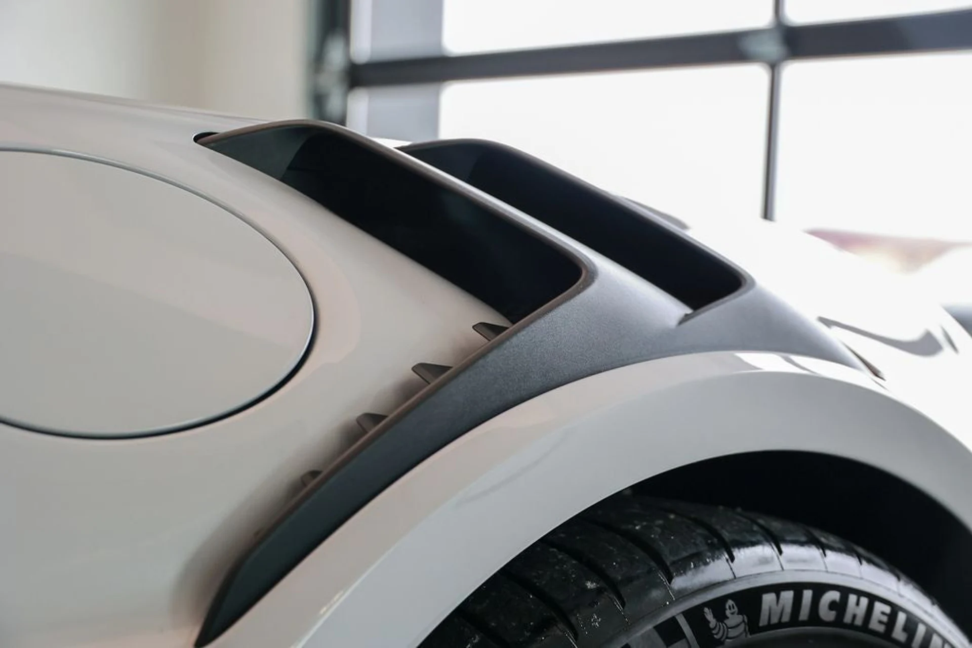 mph057_1844407838_58_e16b9ddd4e