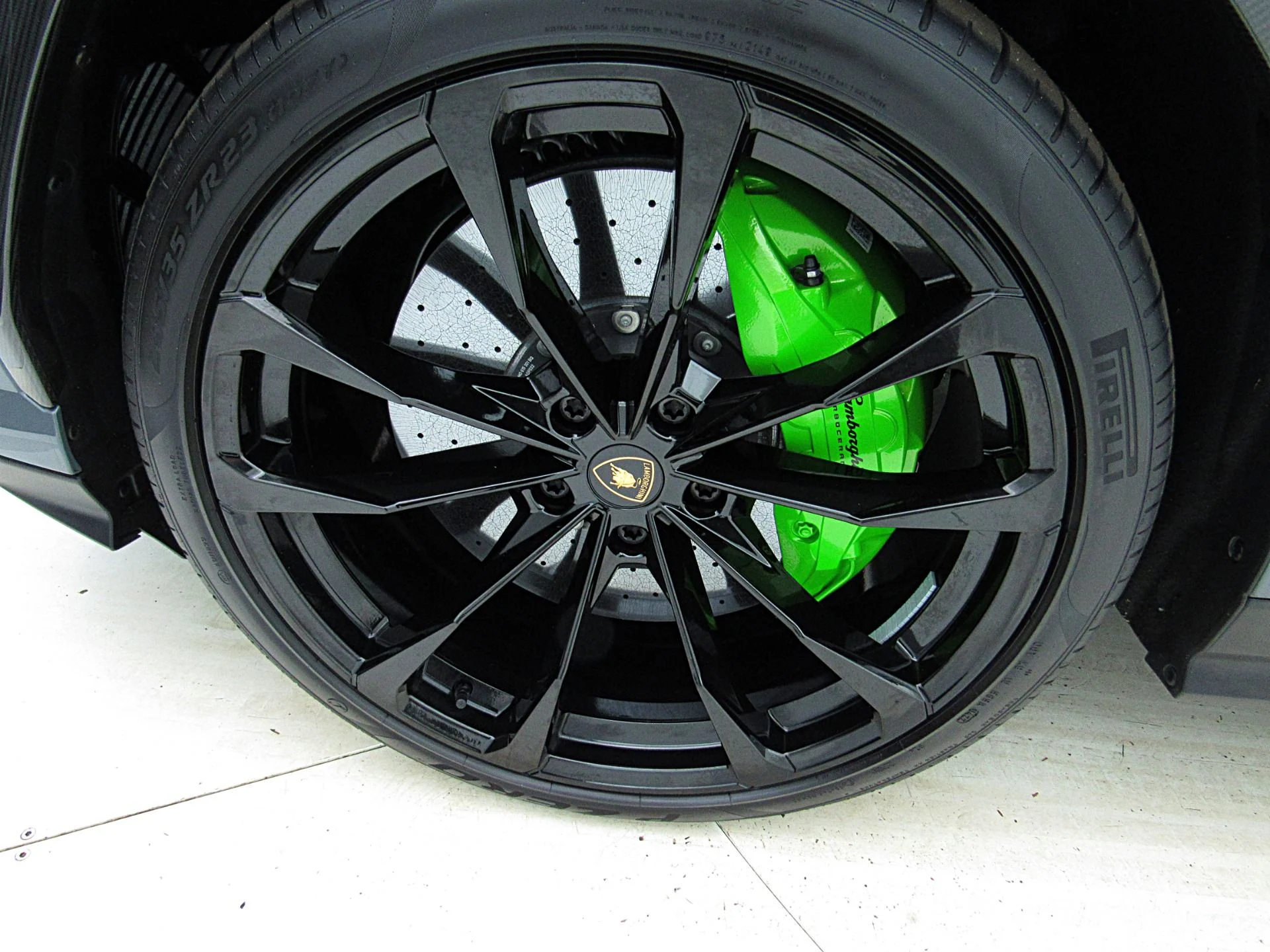 mph057_1849901507_Used_2022_Lamborghini_Urus_SELEZIONE_PRE_OWNED_CERTIFIED_cc2846e87d