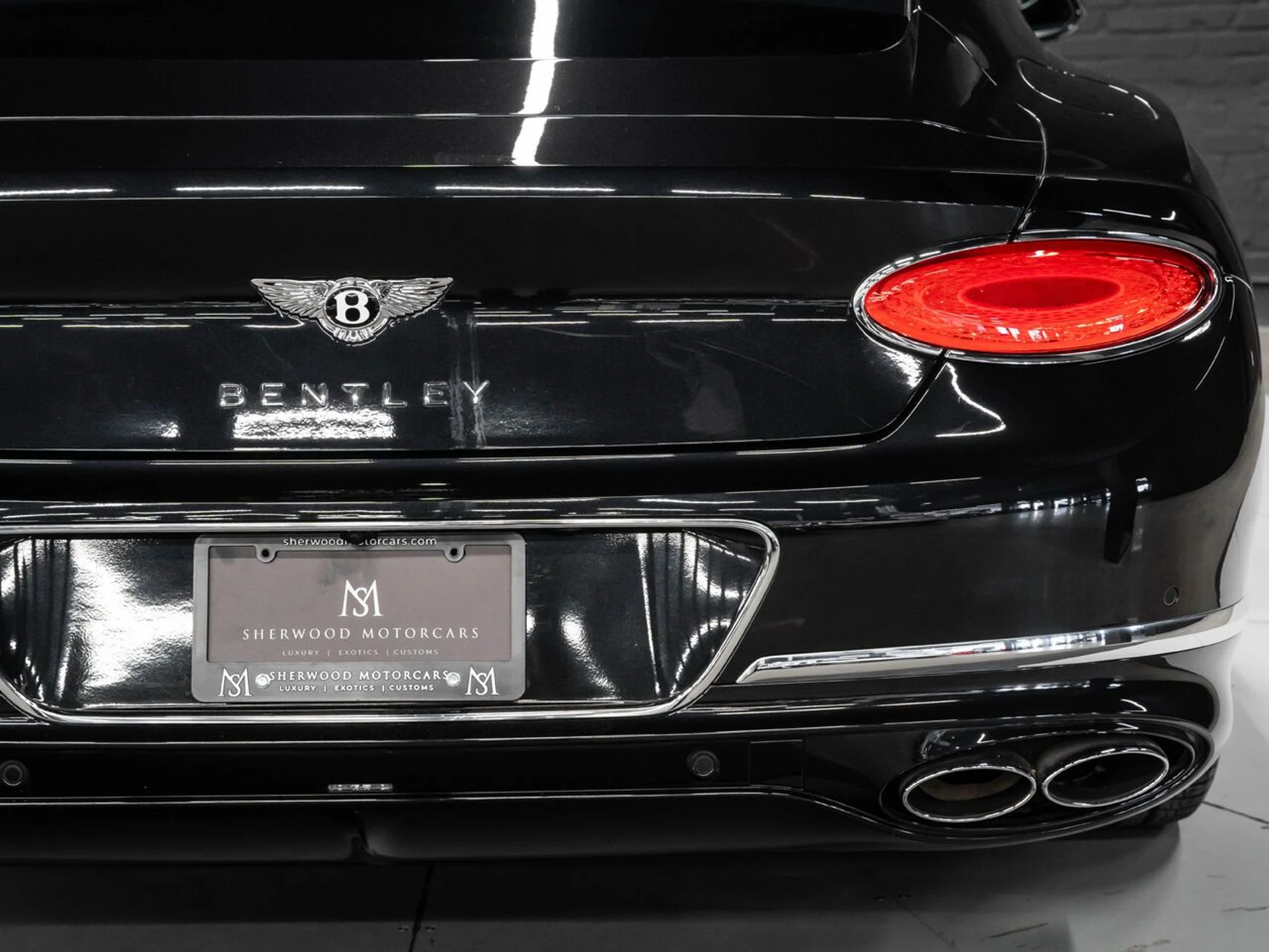 mph057_1856147926_bentley_continental_2022_45180c0ef3