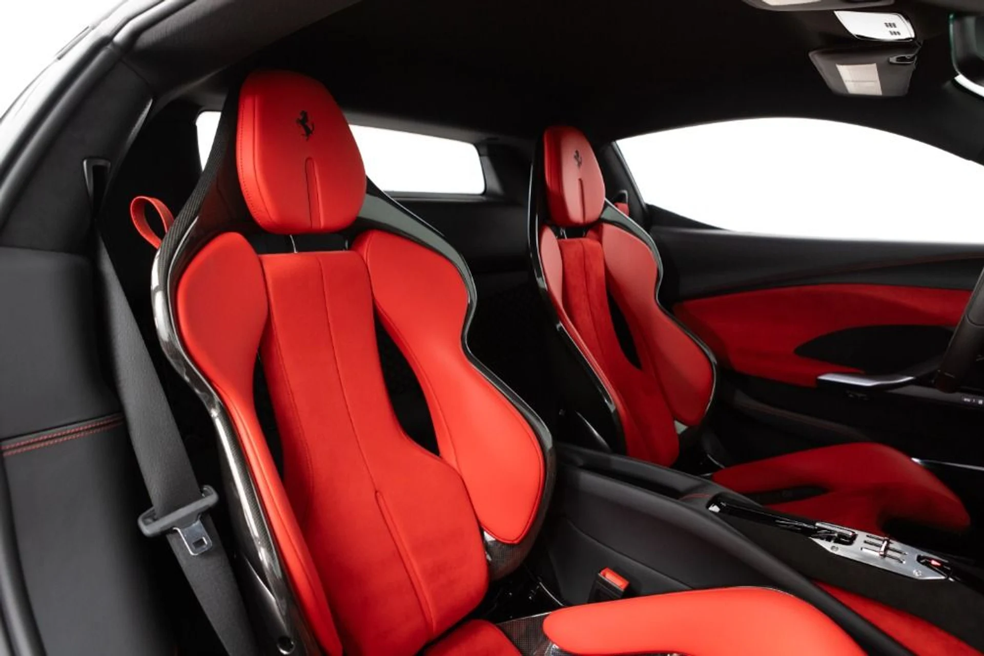 mph057_1905101983_Used_2024_Ferrari_296_GTB_cc7de3252f