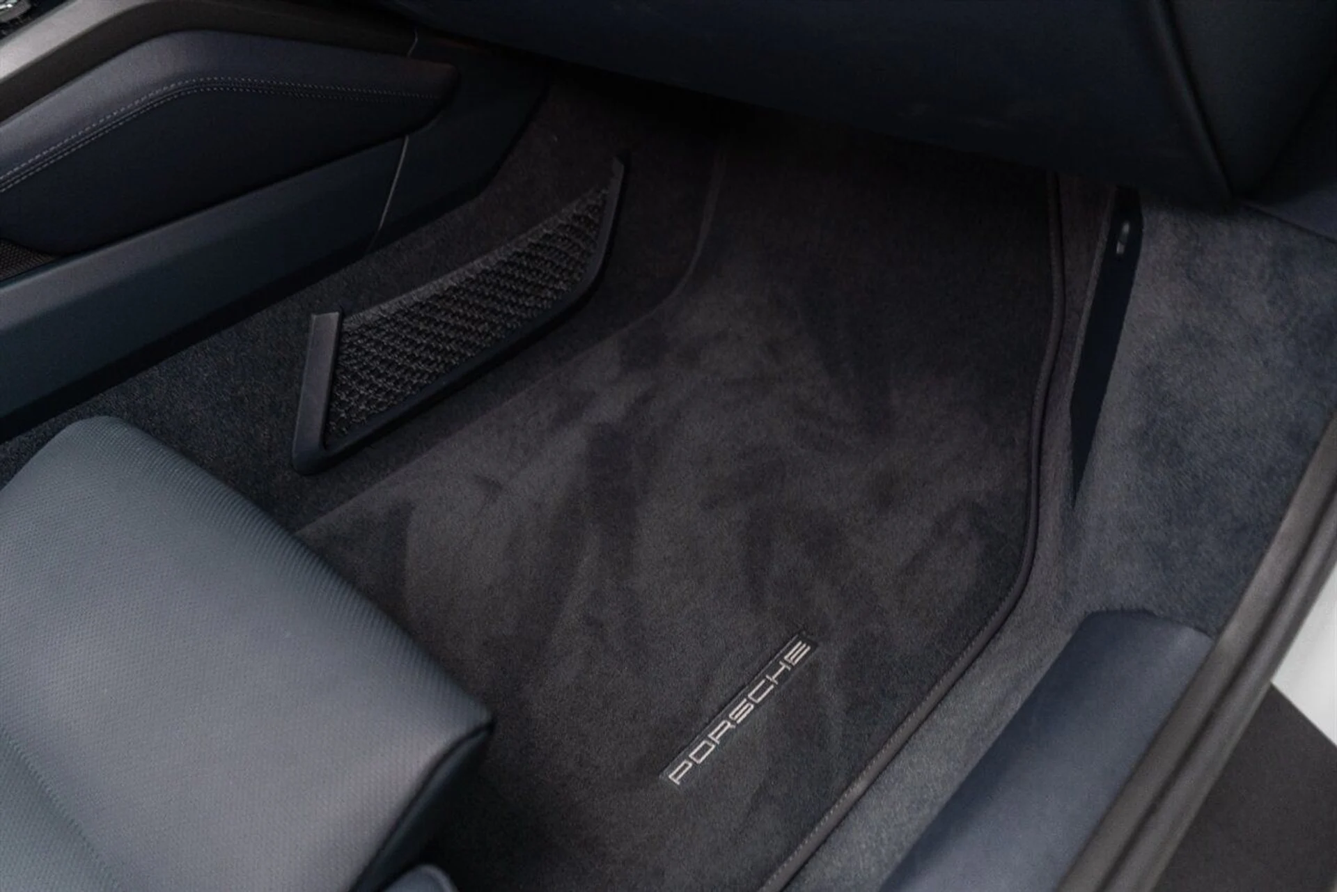 mph057_1912599416_2e643a34ca_1280_c6146b12b6