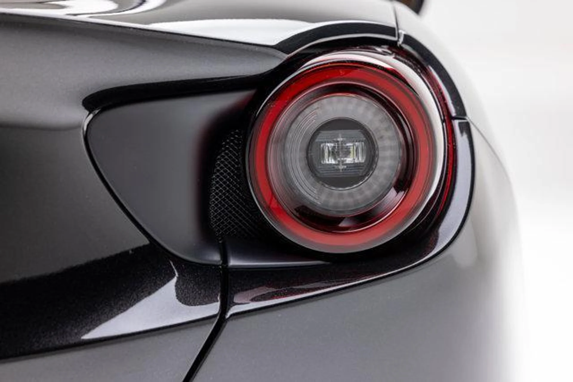 mph057_191480915_8_Bi_Iz8_ne_Sa3_Mgeo_JNVR_Hk0_Jdlg_d5fb410216