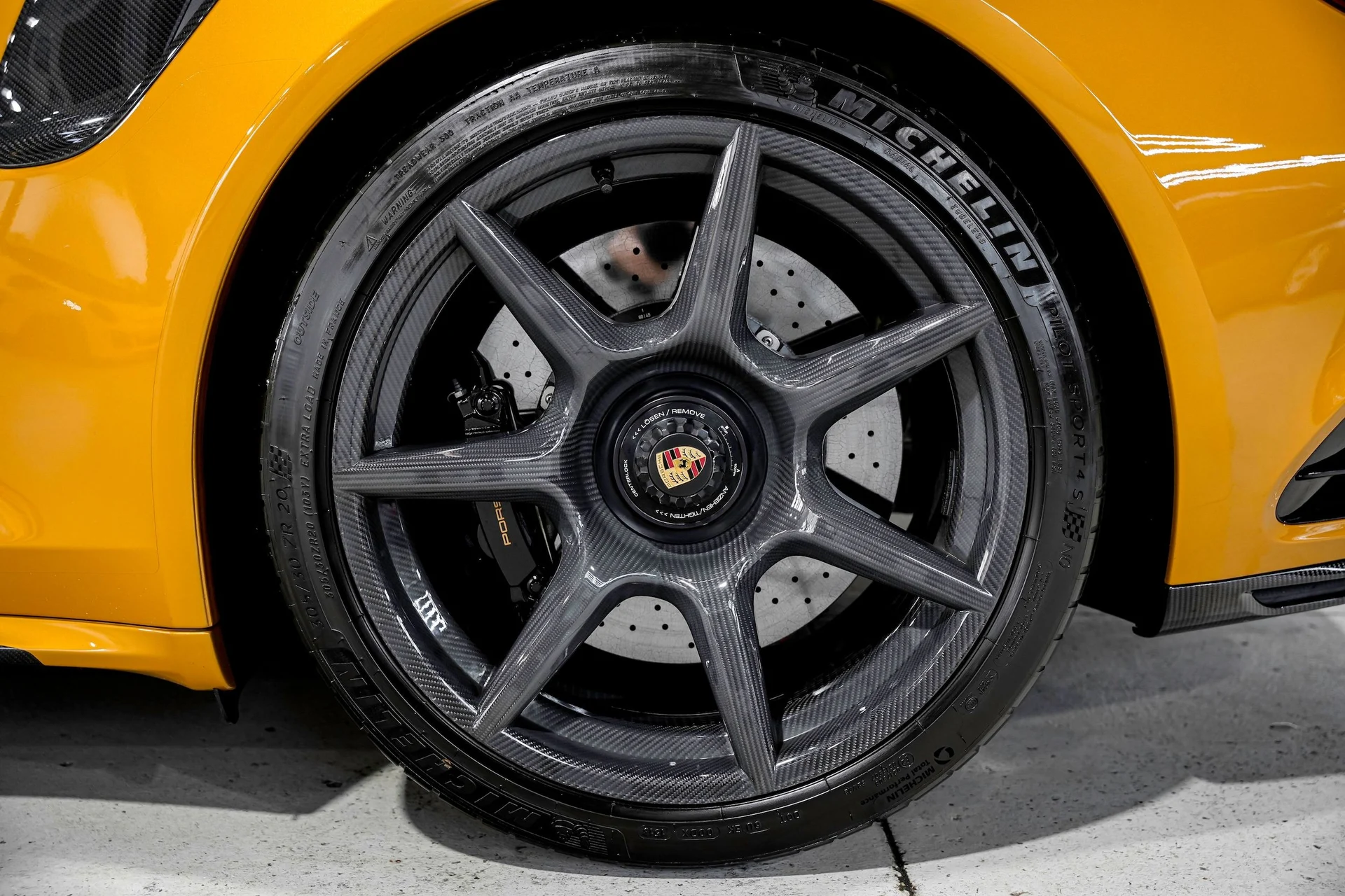 mph057_2052089973_e6c75cc138812d8b0ed3a65f756cc5d7x_1cd3bc662b