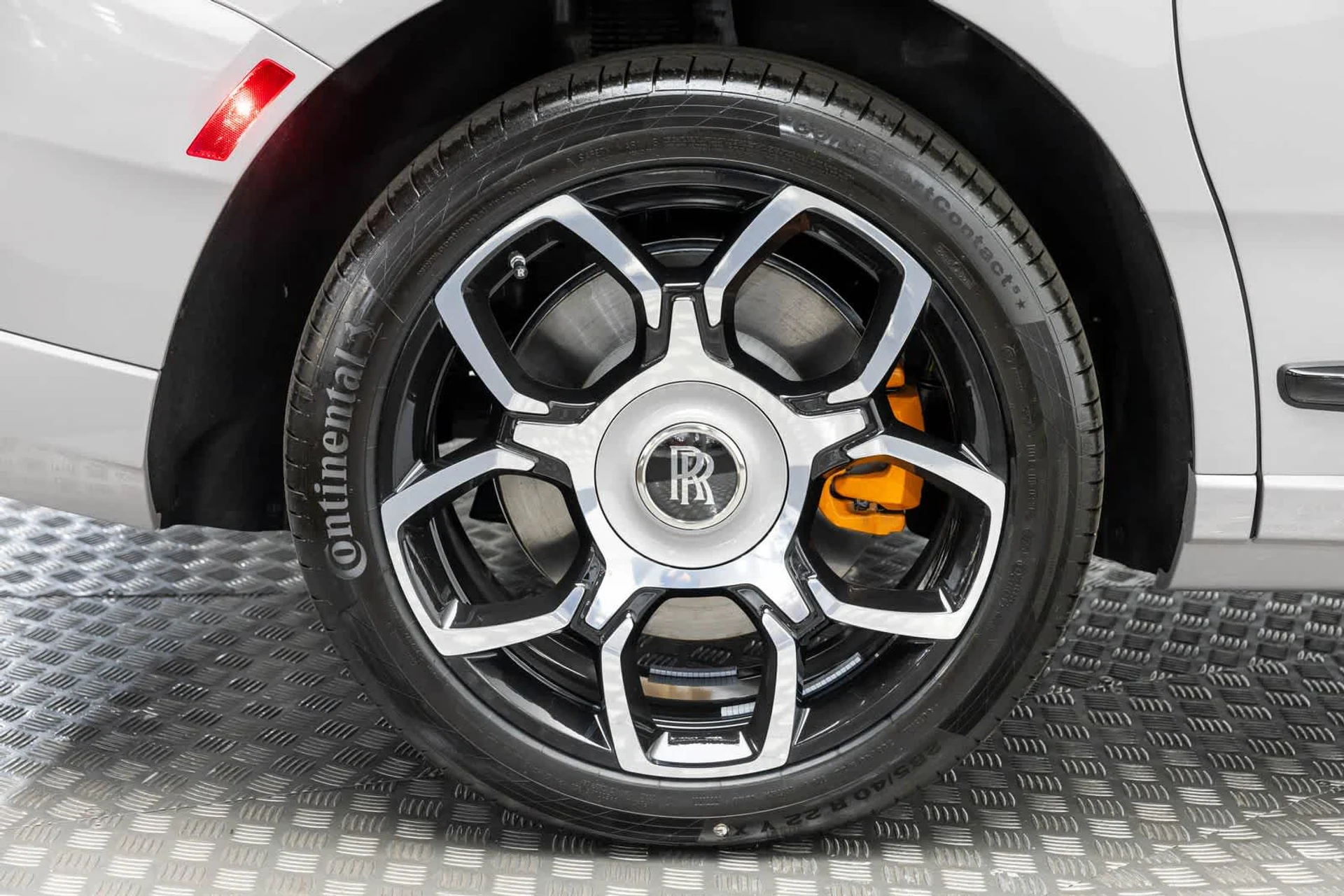 mph057_2071496524_58_27e634645b