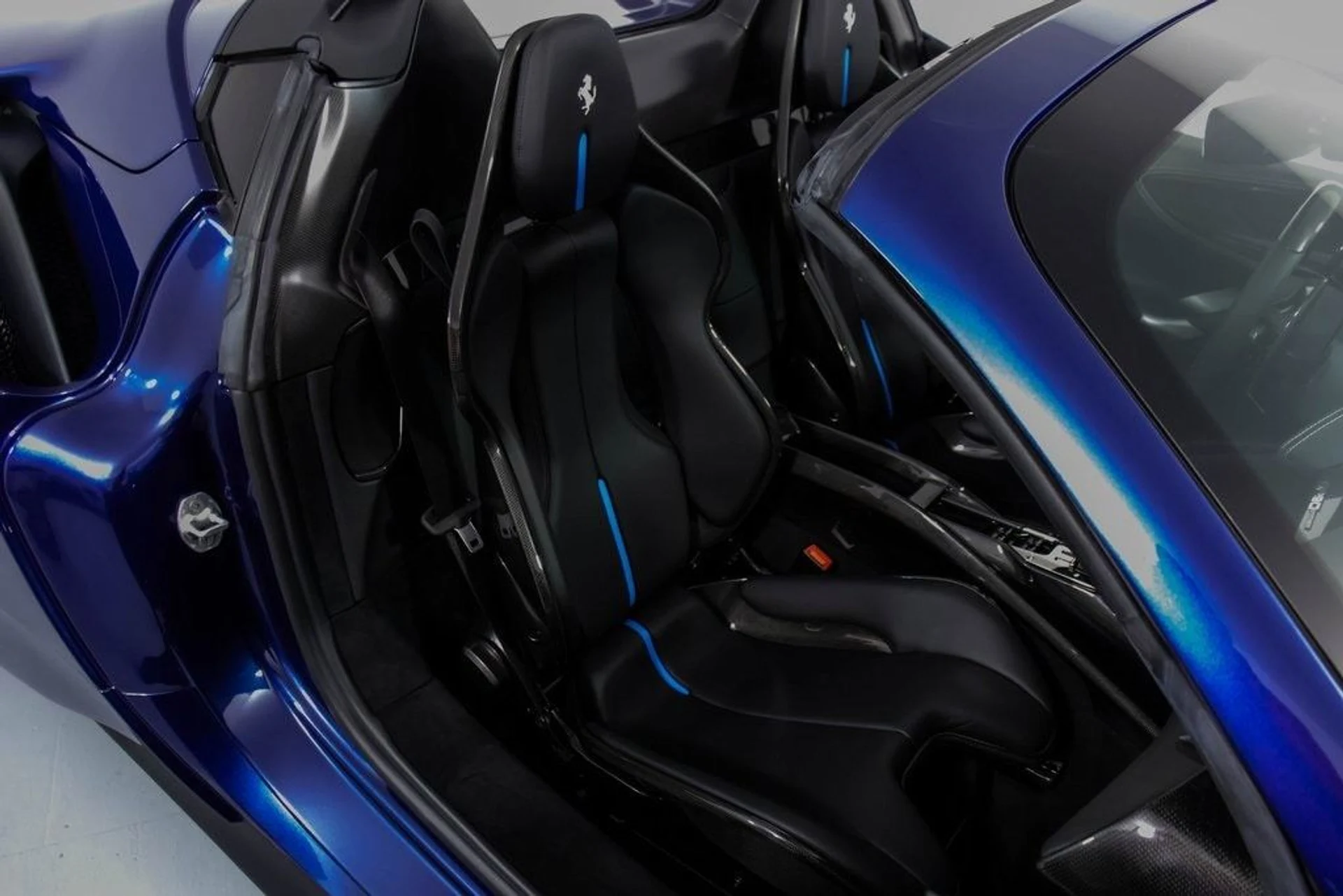 mph057_2089268568_975fa26f1752cd2e32d9f6b257a09363x_be0bde2f9b