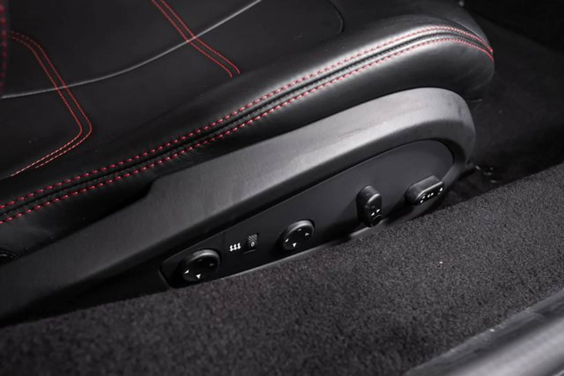 mph057_2104786663_8653f8c224541364e53f11938231d160x_5421769461