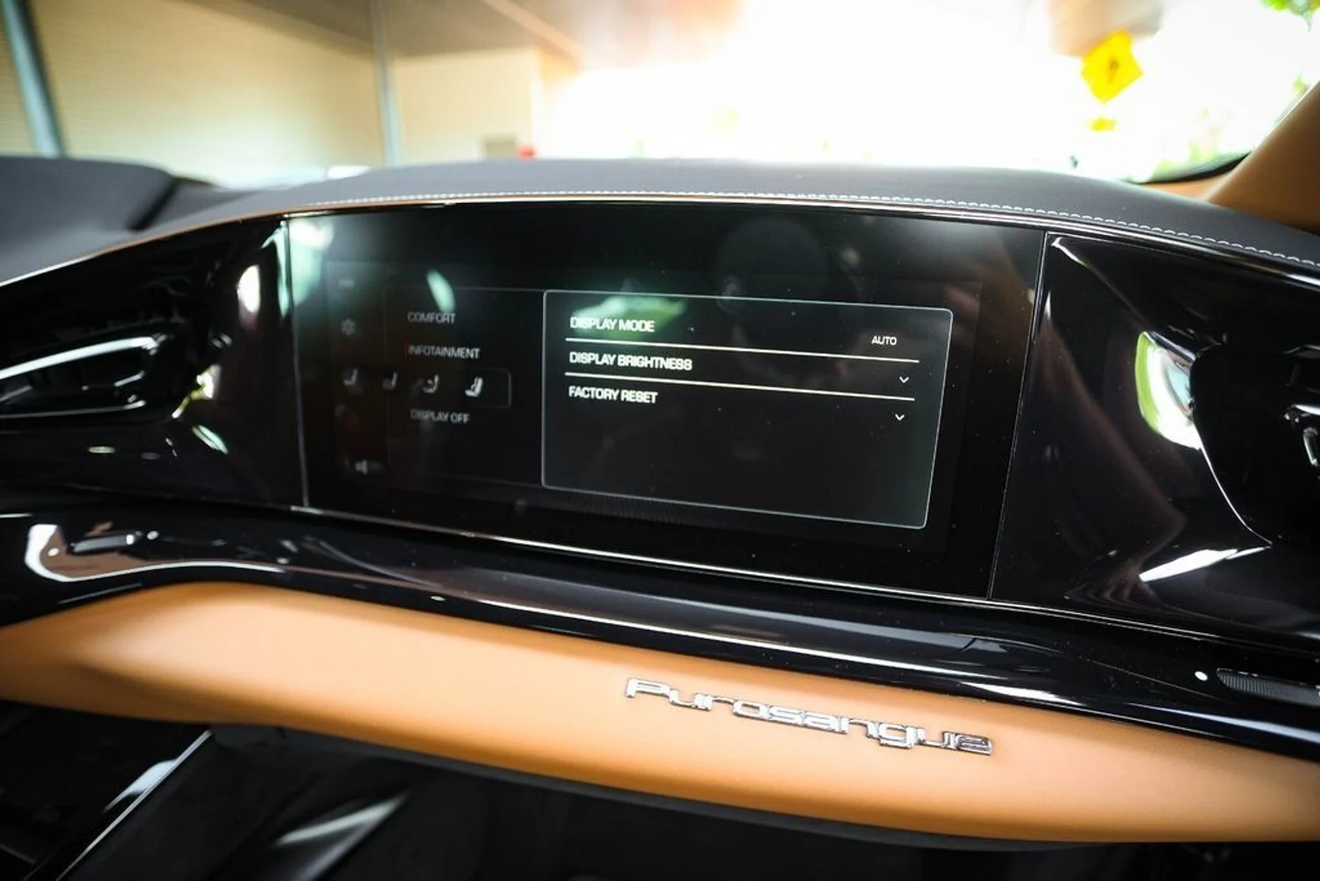 mph057_2109825953_694596aeab51d8bb4fe5effa19c19263_6361716ba0