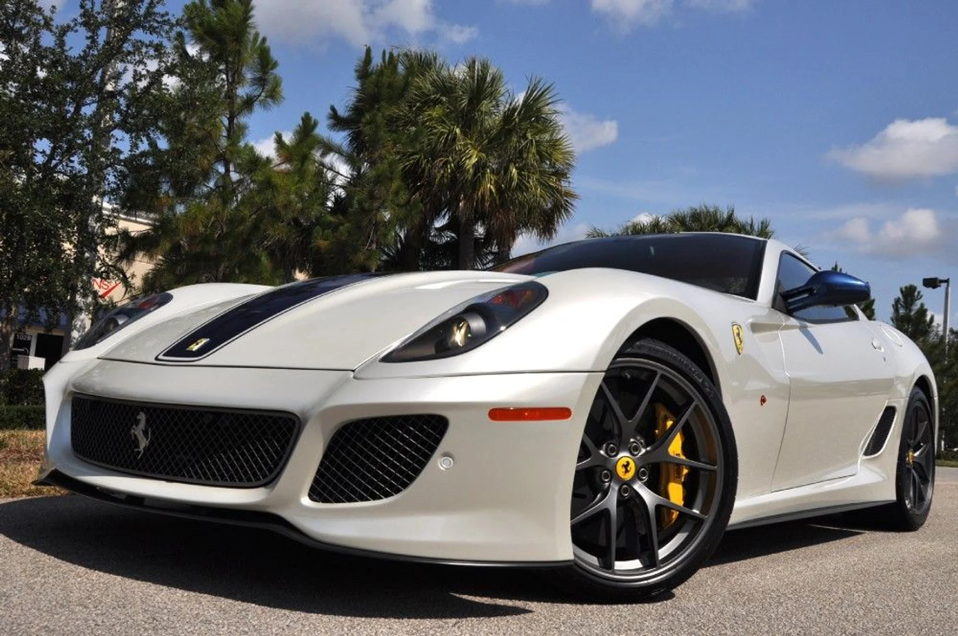 mph057_2117854597_81_p58_l_475e08be41