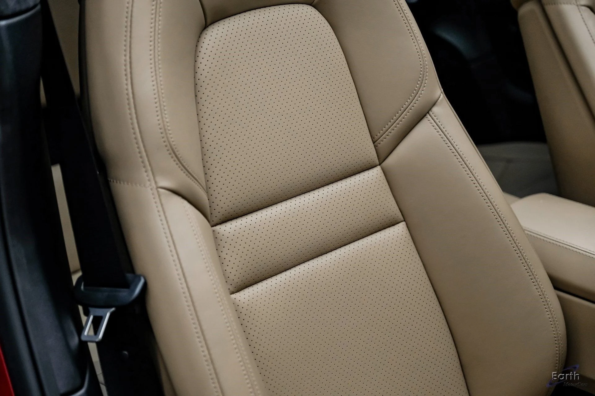 mph057_2152293100_8dbee3c3ba963eb63e02c9052ea0a53dx_0ba8a58874