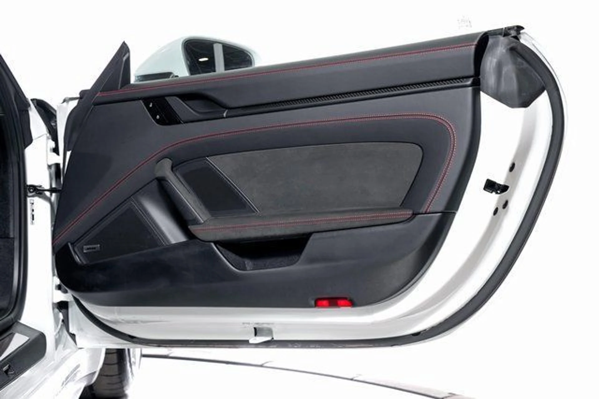 mph057_2177483413_9d2e4434663fd4bab11e9966fb1e1365x_e24988ad0b