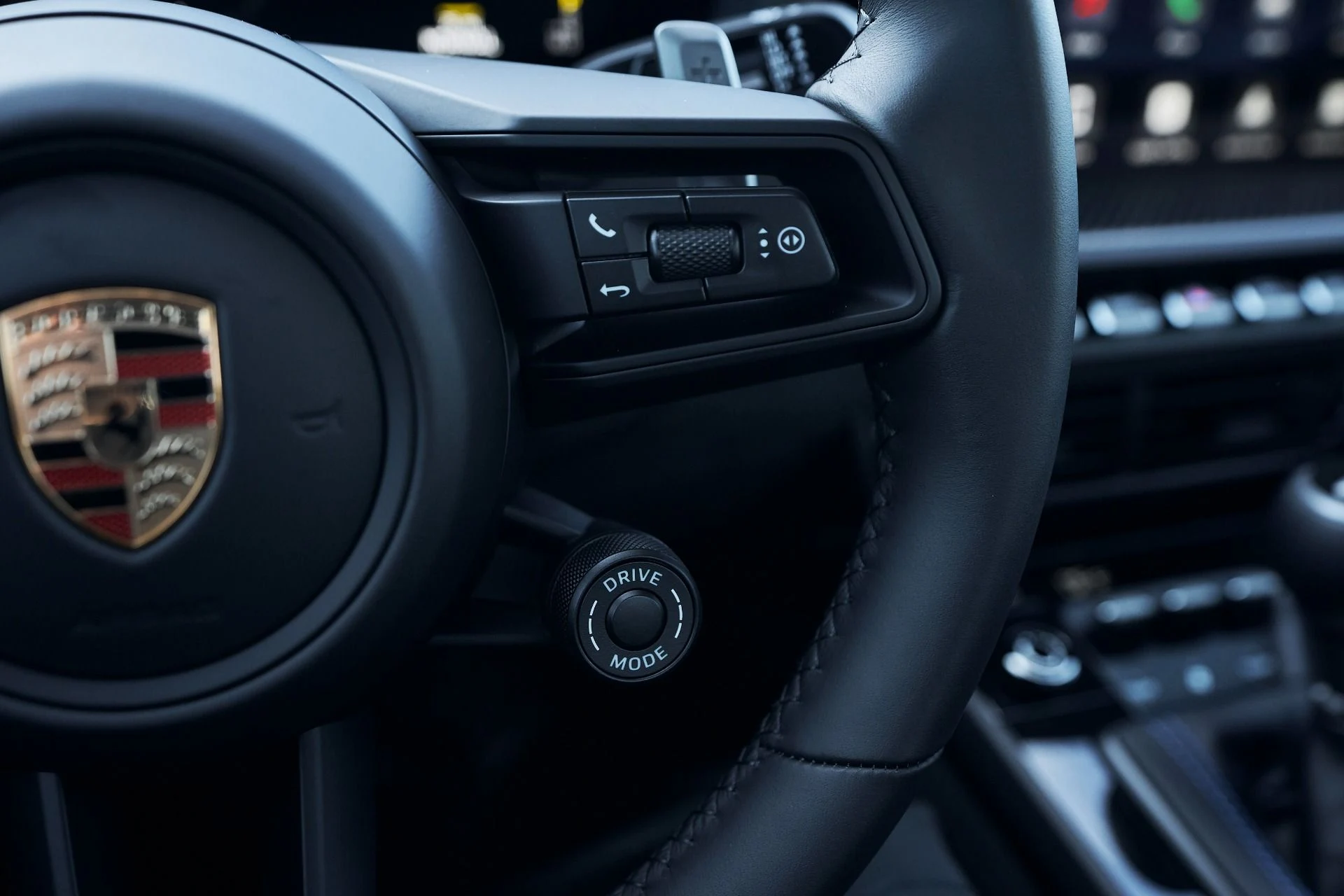 mph057_2195532845_Used_2026_Porsche_911_GT_3_1764988959_0159052578