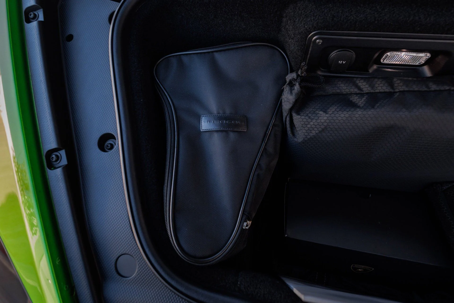 mph057_2227526960_194dd1eca47a5c082061886e4b20e027x_403056f97d