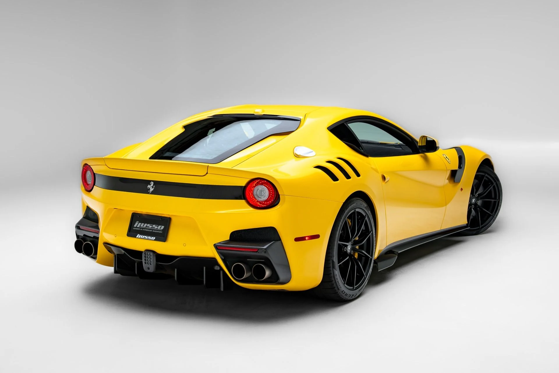 mph057_2237848710_Used_2017_Ferrari_F12tdf_1777399959_defd070fdf