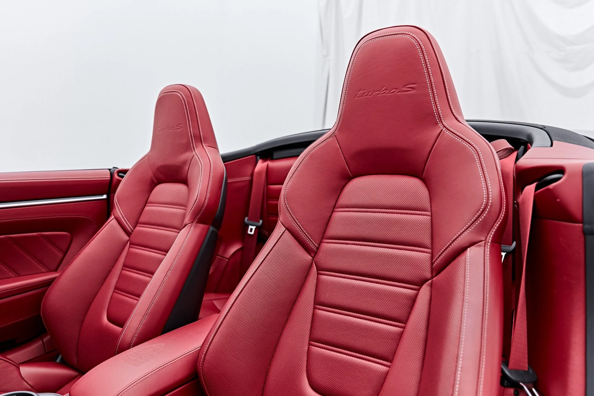 mph057_2266009133_Used_2024_Porsche_911_Turbo_S_1790987971_1b2725a042