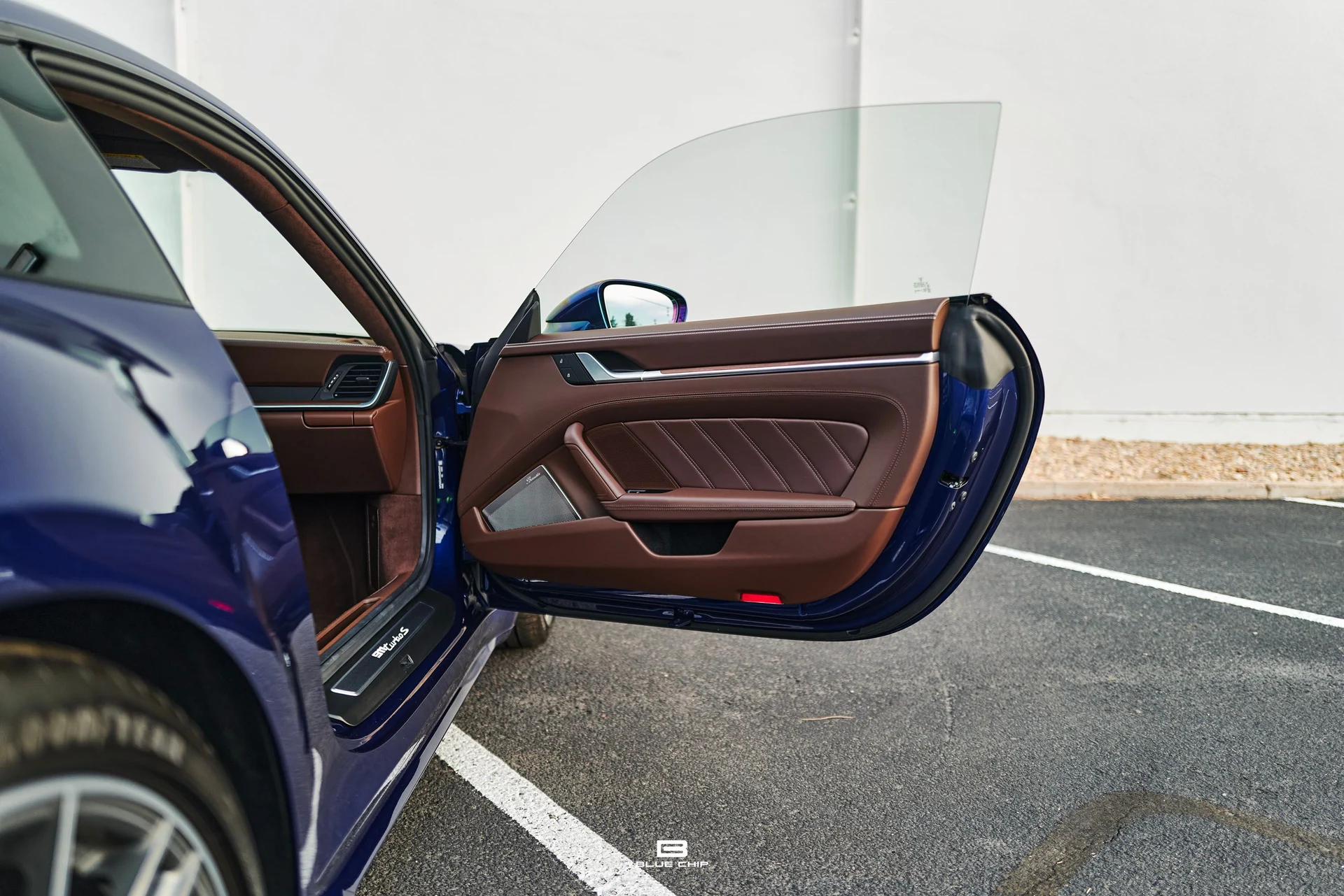 mph057_2291884762_69b06dada122ef8345b76c11_L1190121_5731d19b87