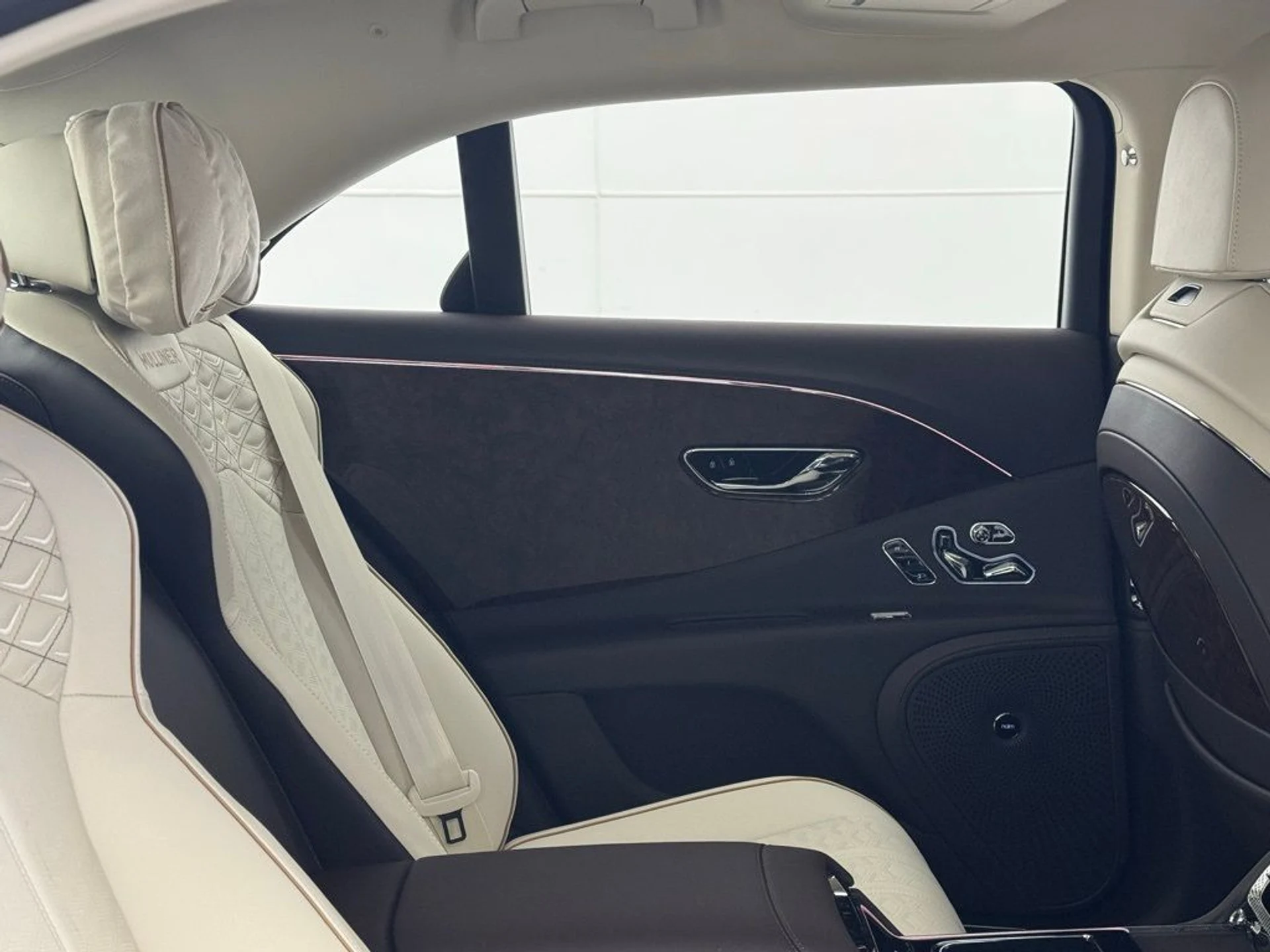 mph057_2329778109_xeu6iwnpfz14f714rsxwcbcpyc5t_227c700d4e