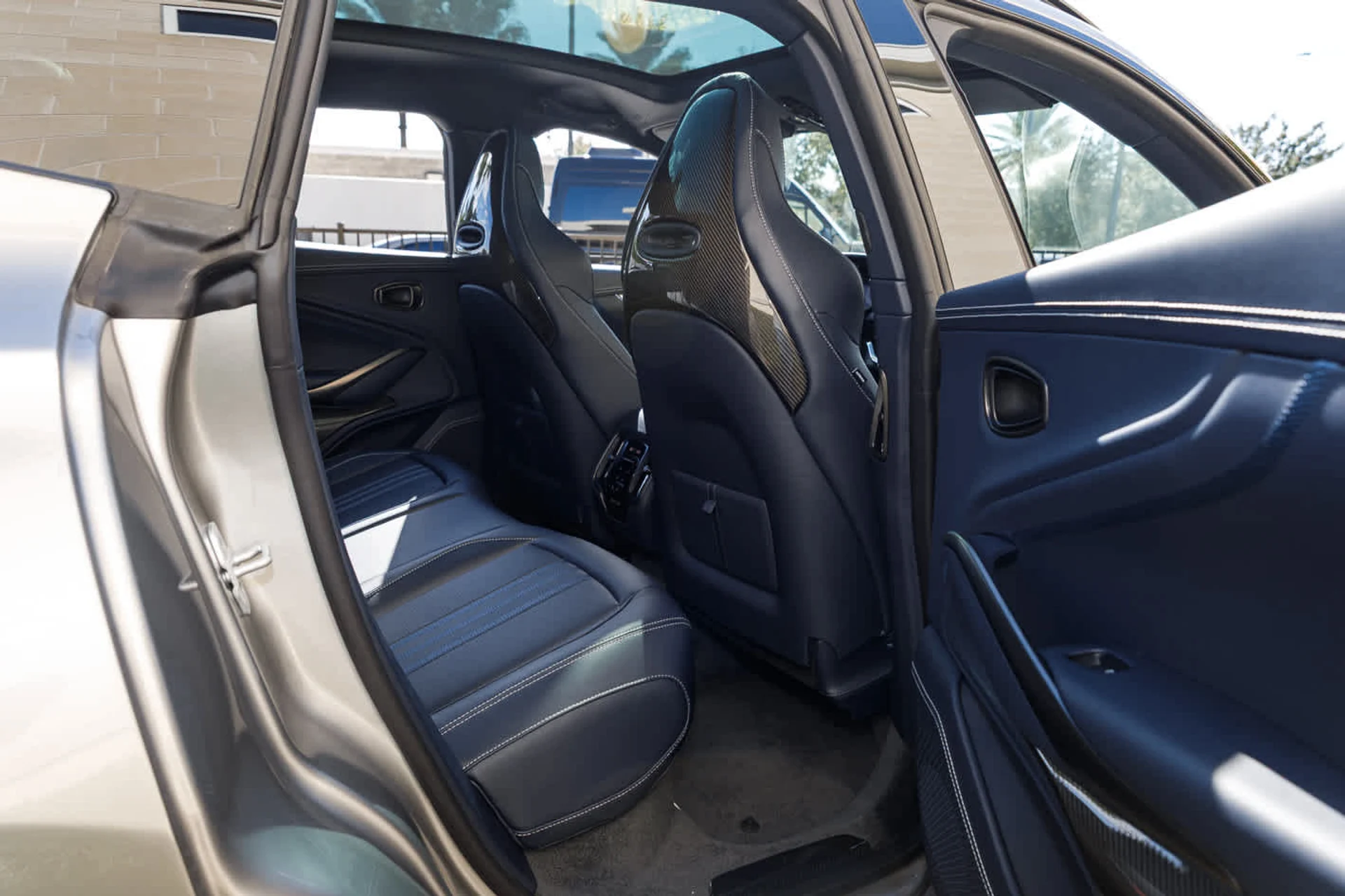 mph057_2337305353_58_ef946ebd13