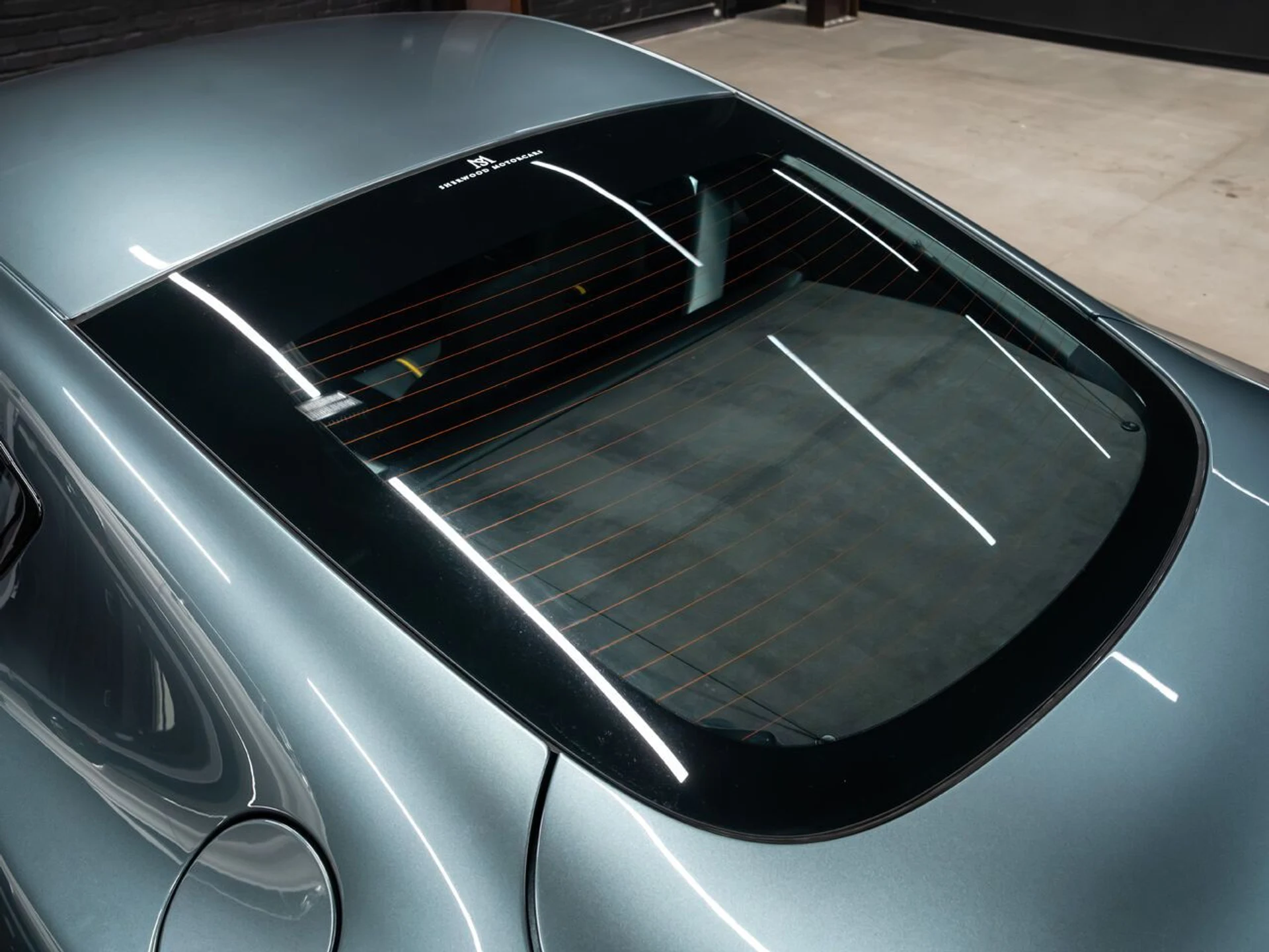 mph057_2474612538_aston_martin_v8_vantage_2015_6aa62ae552