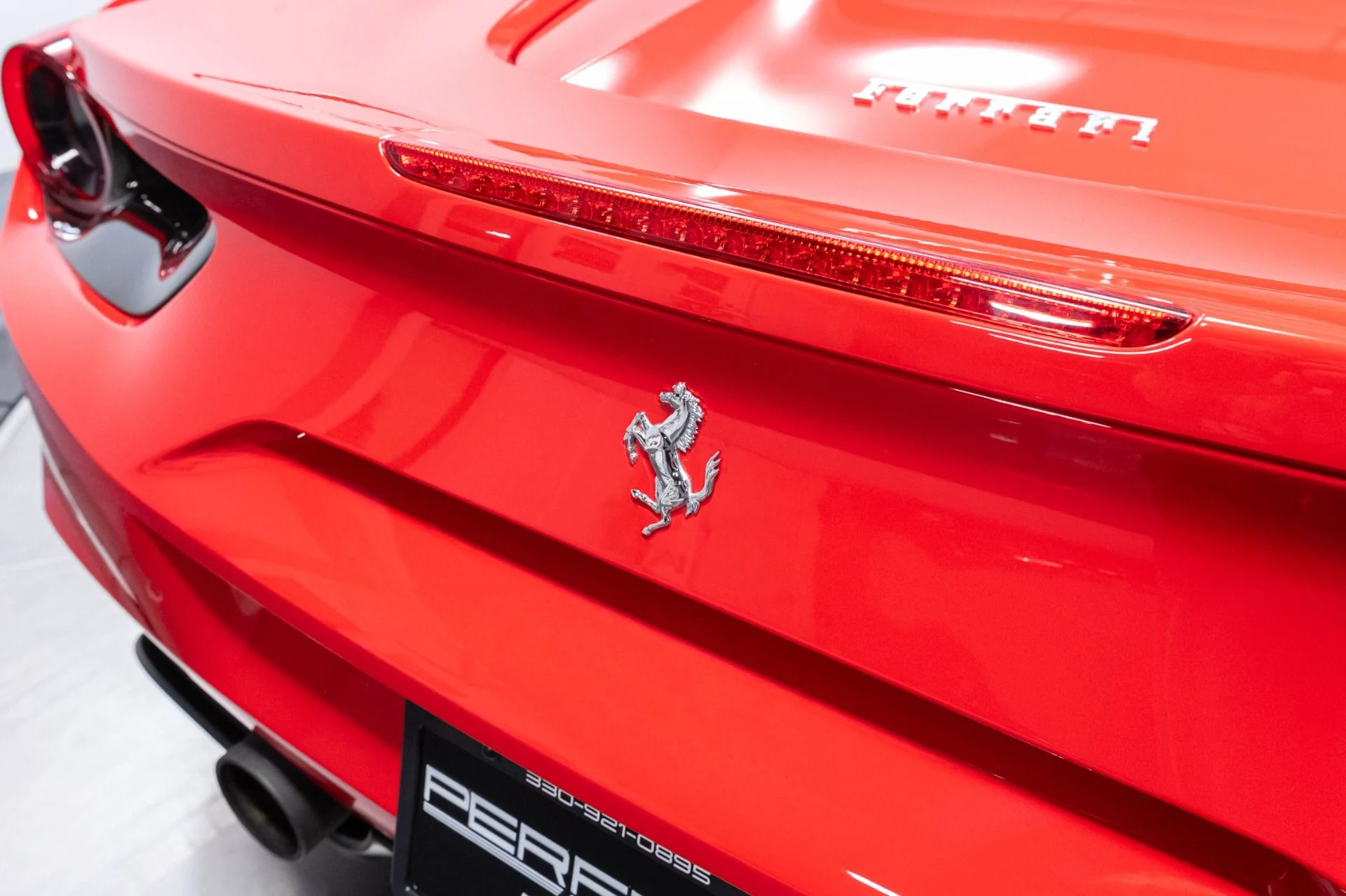 mph057_2480846885_Used_2018_Ferrari_488_Spider_1786656638_6d996c2f16