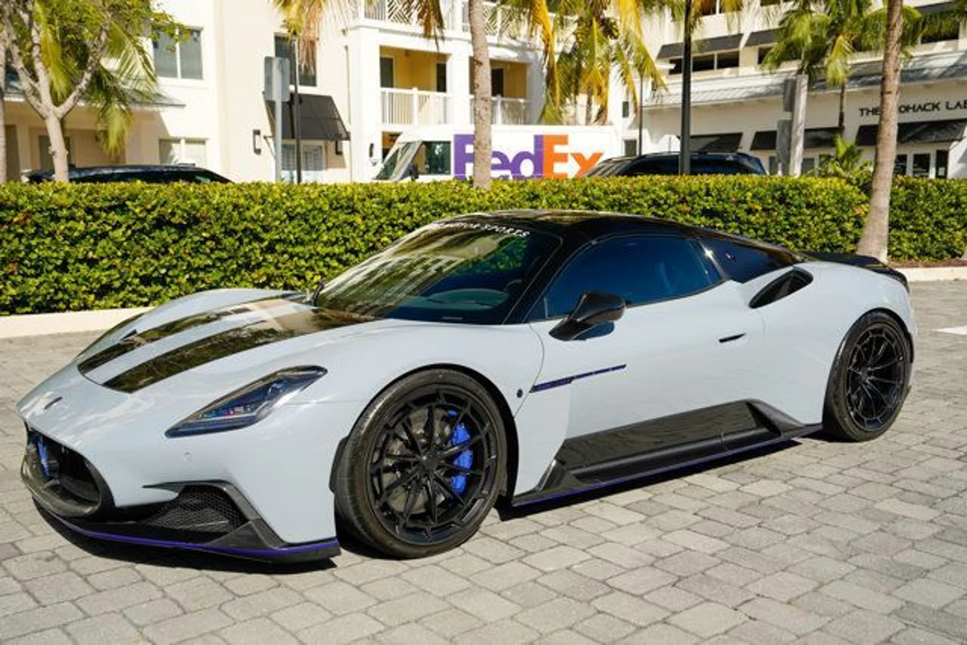 mph057_2488809302_22967480_58_640_be56e79a8f