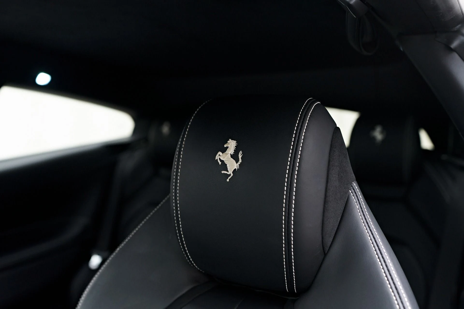 mph057_2541646125_Used_2019_Ferrari_GTC_4_Lusso_T_1758850885_0e9b0206b0
