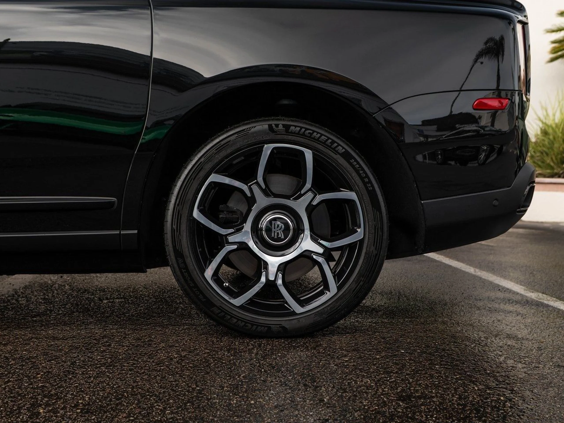 mph057_2570781063_55f3f89500cbd5f9e8b4570d37b04cc9x_68902ad947