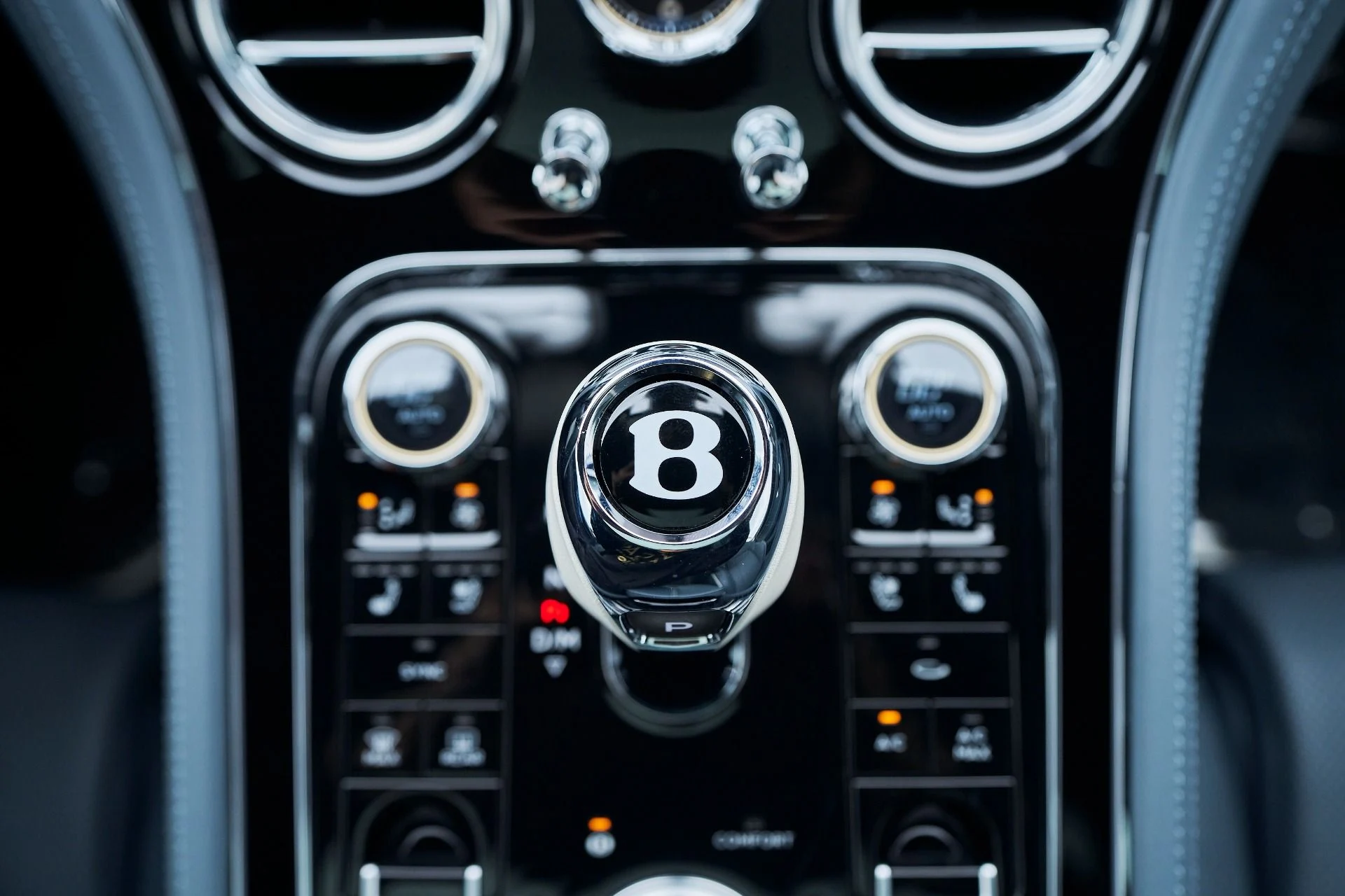 mph057_2582889259_Used_2023_Bentley_Continental_GT_Azure_1761756045_0271d5fa71