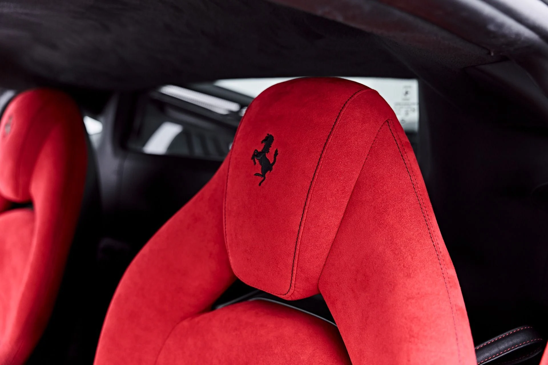 mph057_2596033234_Used_2018_Ferrari_488_GTB_Base_1782869758_62f4633b69
