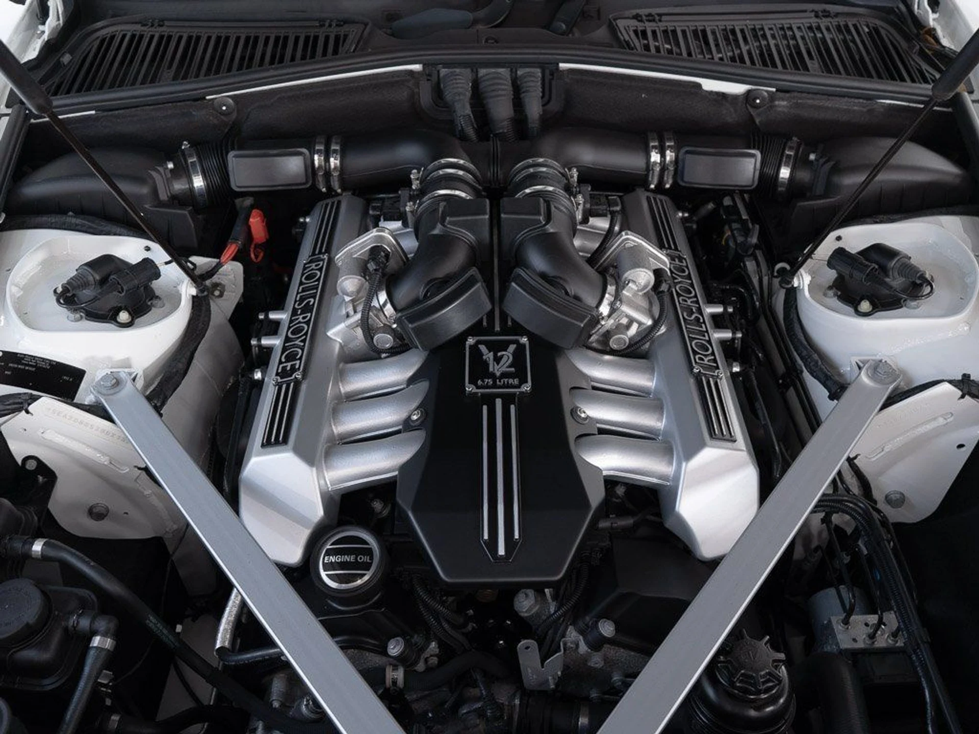 mph057_265914068_a840135533c498a410cd0f0080478b84_3b75051439