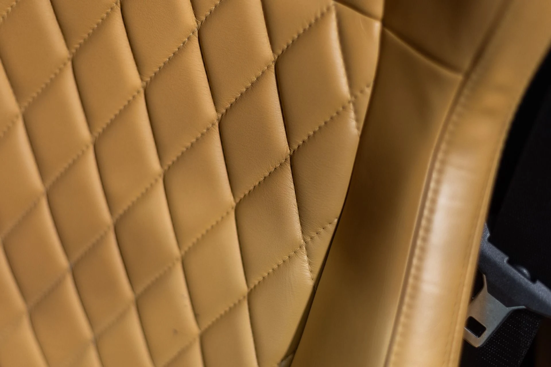 mph057_26690086_Used_2011_Ferrari_458_Italia_Rossa_Corsa_Front_Lift_Backup_Camera_1770937969_f02b3f34f8