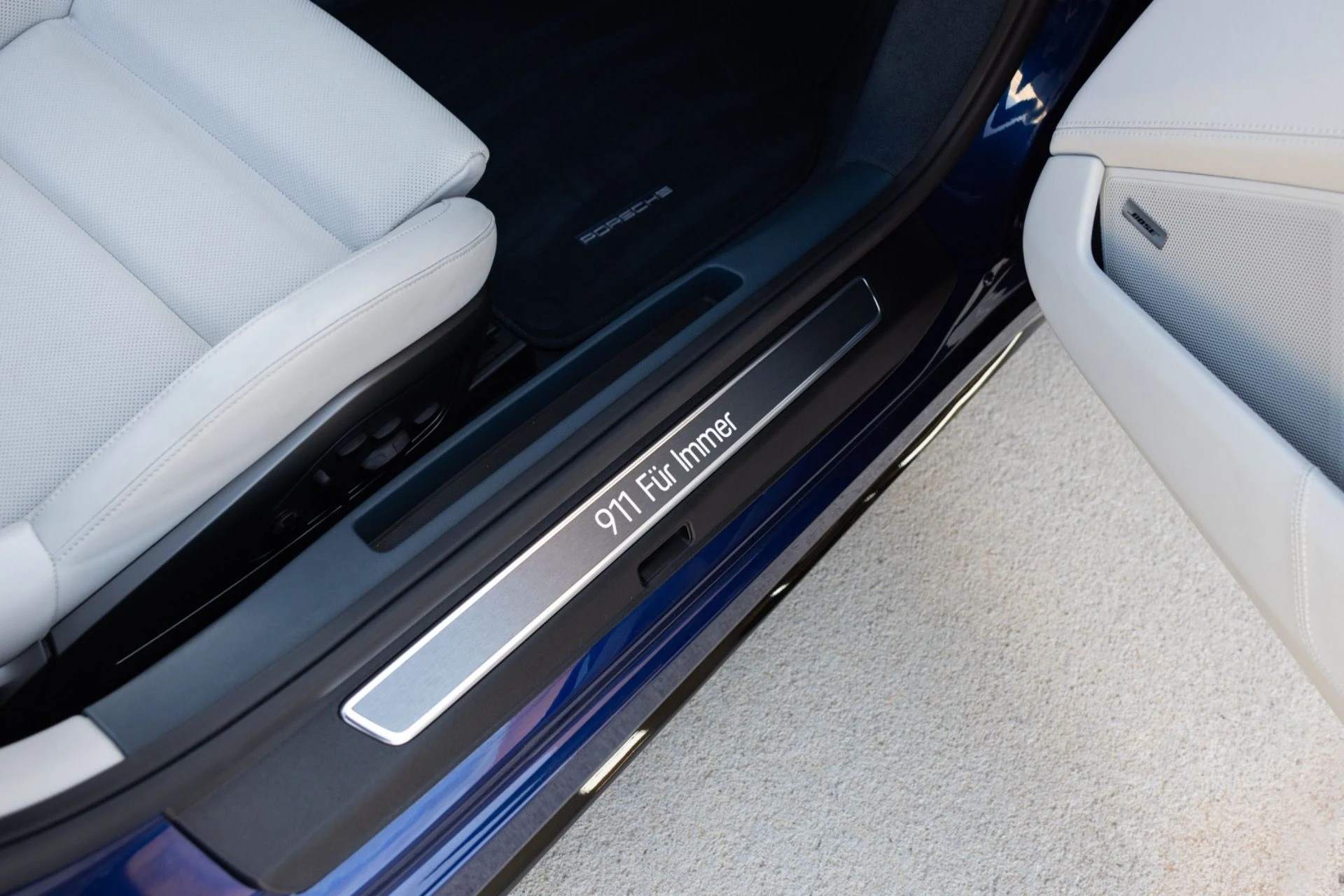 mph057_2707093597_Used_2023_Porsche_911_Turbo_S_1792529936_8c29937807