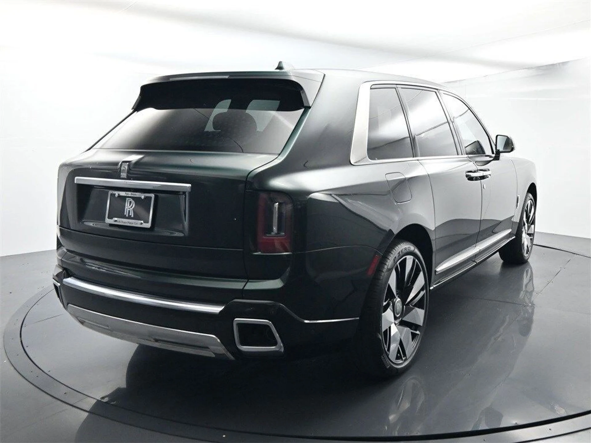 mph057_2750548147_dfb84f4a39f316fd6dbd61b39647f501x_9d7a2b7b2f